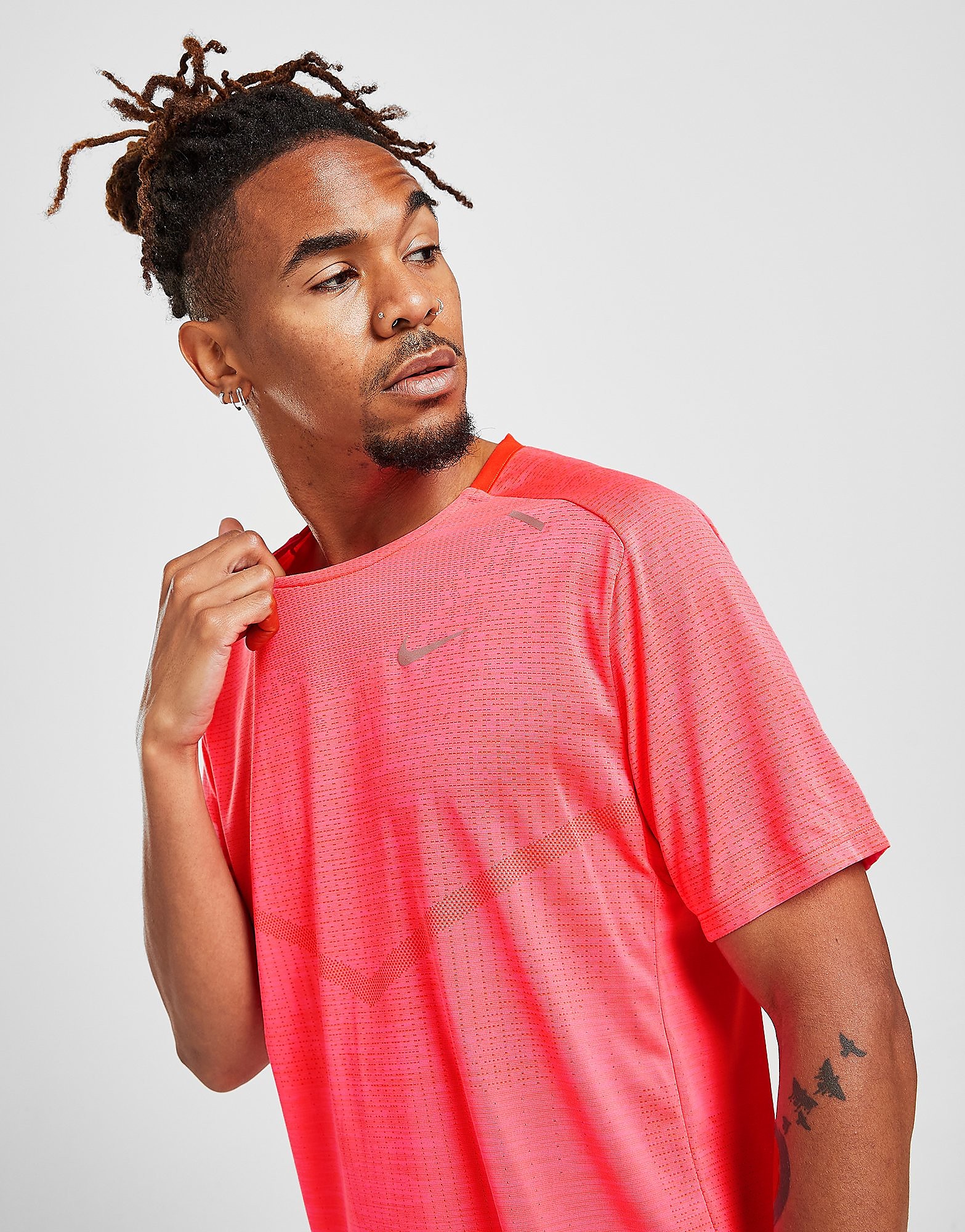 

Nike TechKnit T-Shirt - Bright Crimson/Hyper Pink - Mens, Bright Crimson/Hyper Pink