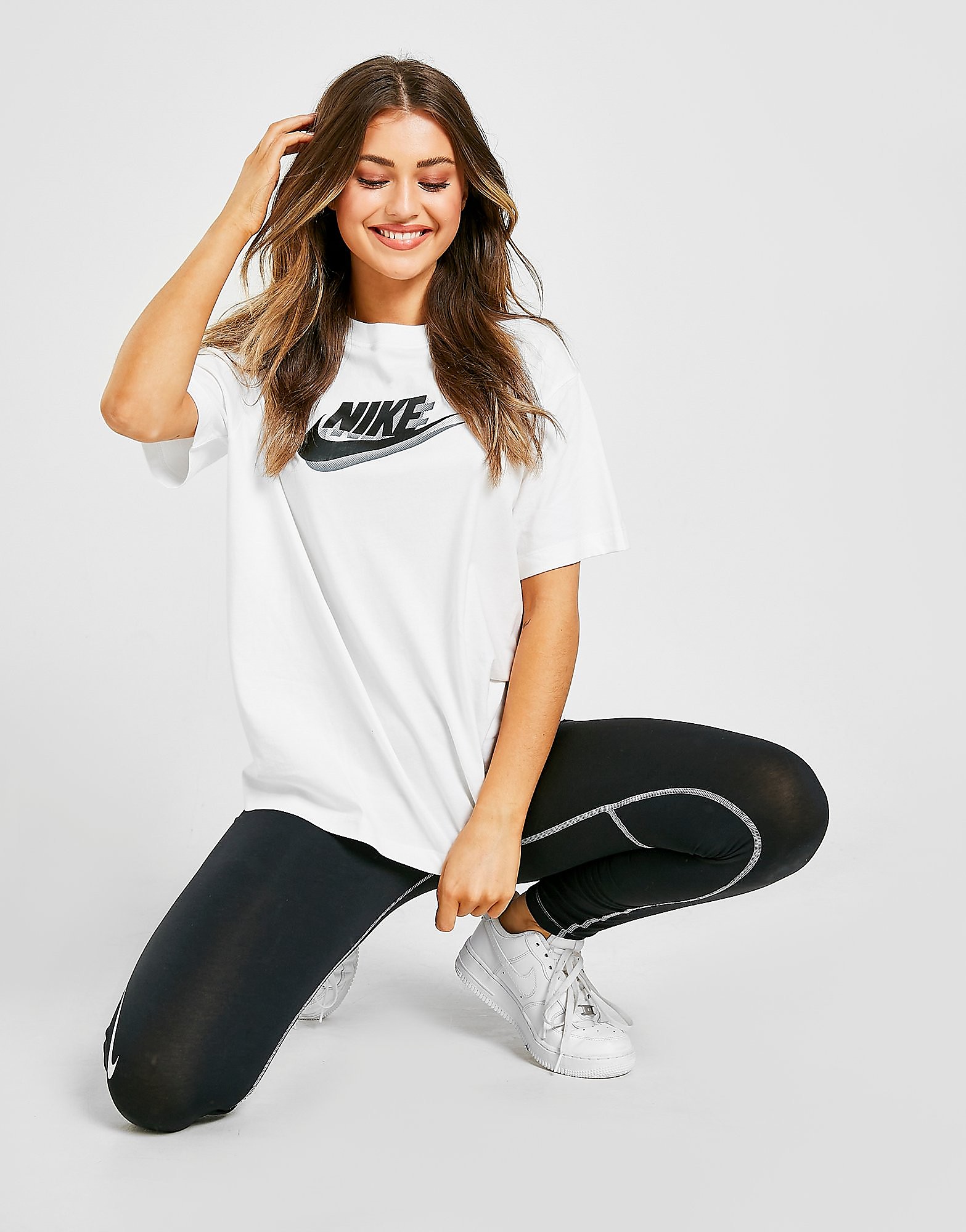 

Nike Double Futura Boyfriend T-Shirt - White - Womens, White