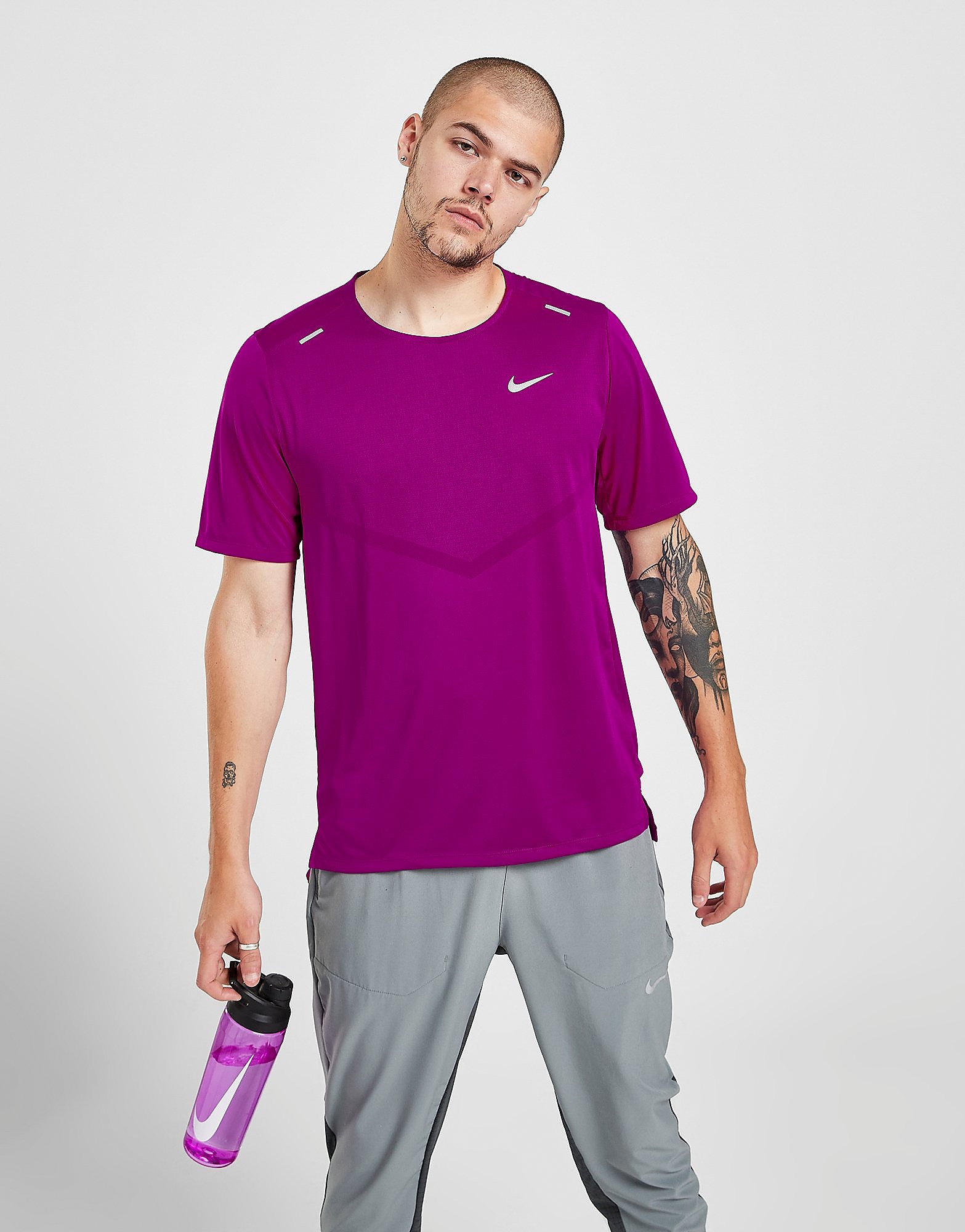 

Nike Rise 365 T-Shirt - Red Plum - Mens, Red Plum