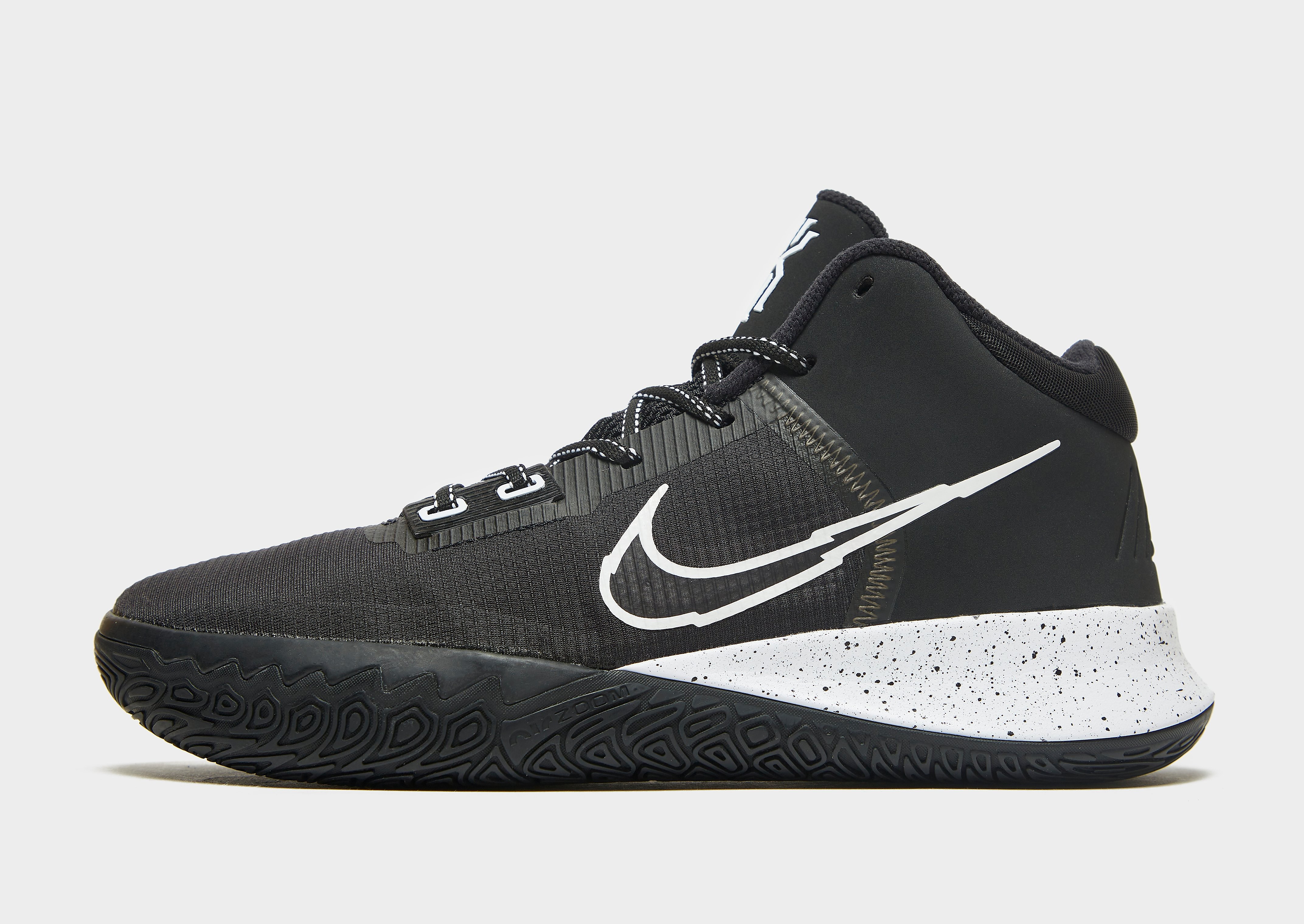 

Nike Kyrie Flyrtap 4 - Black/Metallic Silver/White - Mens, Black/Metallic Silver/White