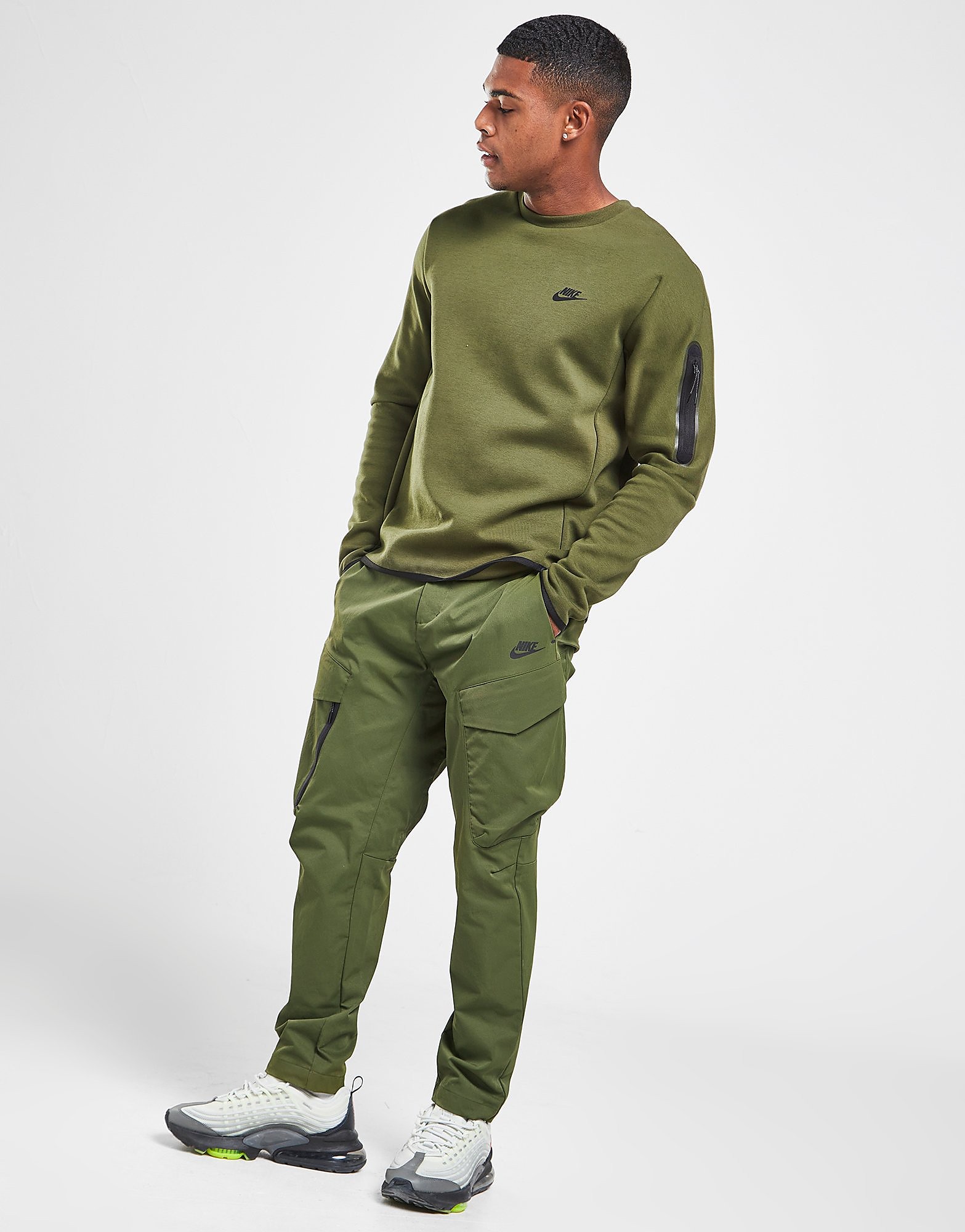 

Nike Tech Woven Utility Track Pants - Rough Green/Black - Mens, Rough Green/Black