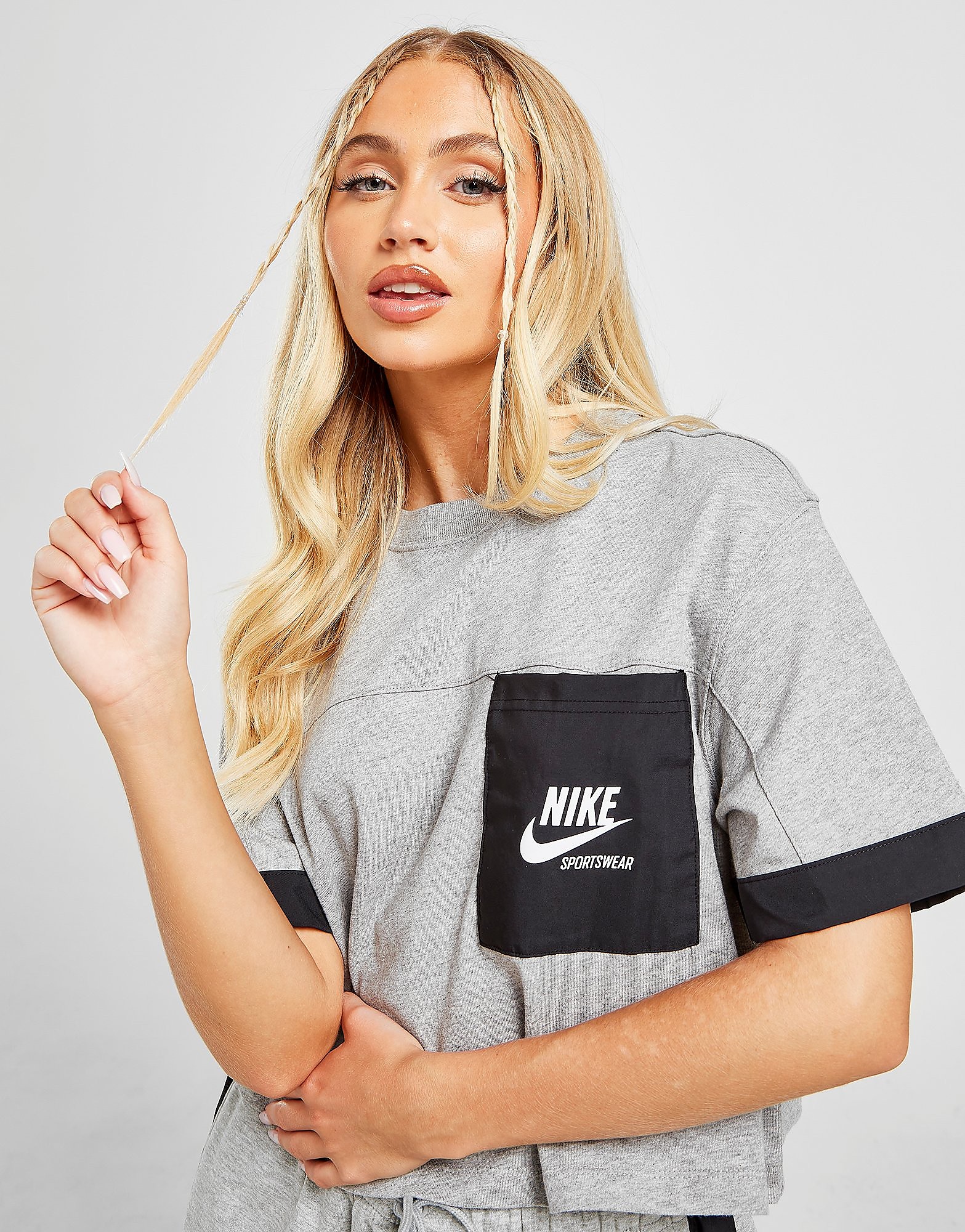 

Nike Heritage Crop T-Shirt - Dark Grey Heather/Black/White - Womens, Dark Grey Heather/Black/White