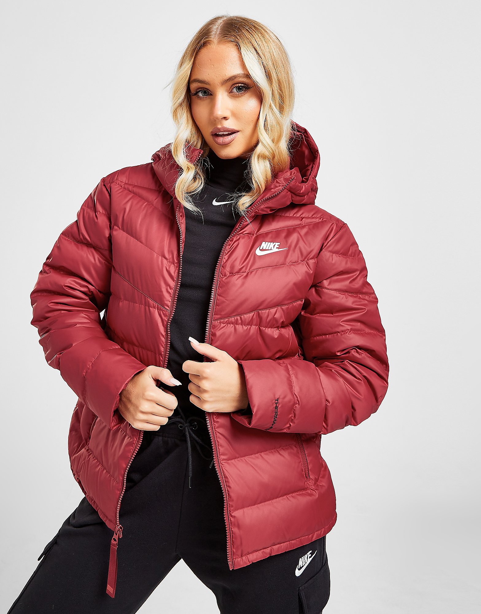 

Nike Therma-FIT Windrunner Jacket - Pomegranate/Pomegranate/White - Womens, Pomegranate/Pomegranate/White