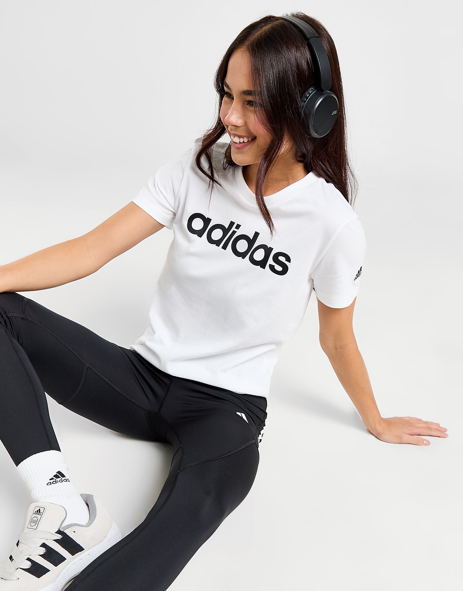 

adidas Core Linear T-Shirt - White - Womens, White