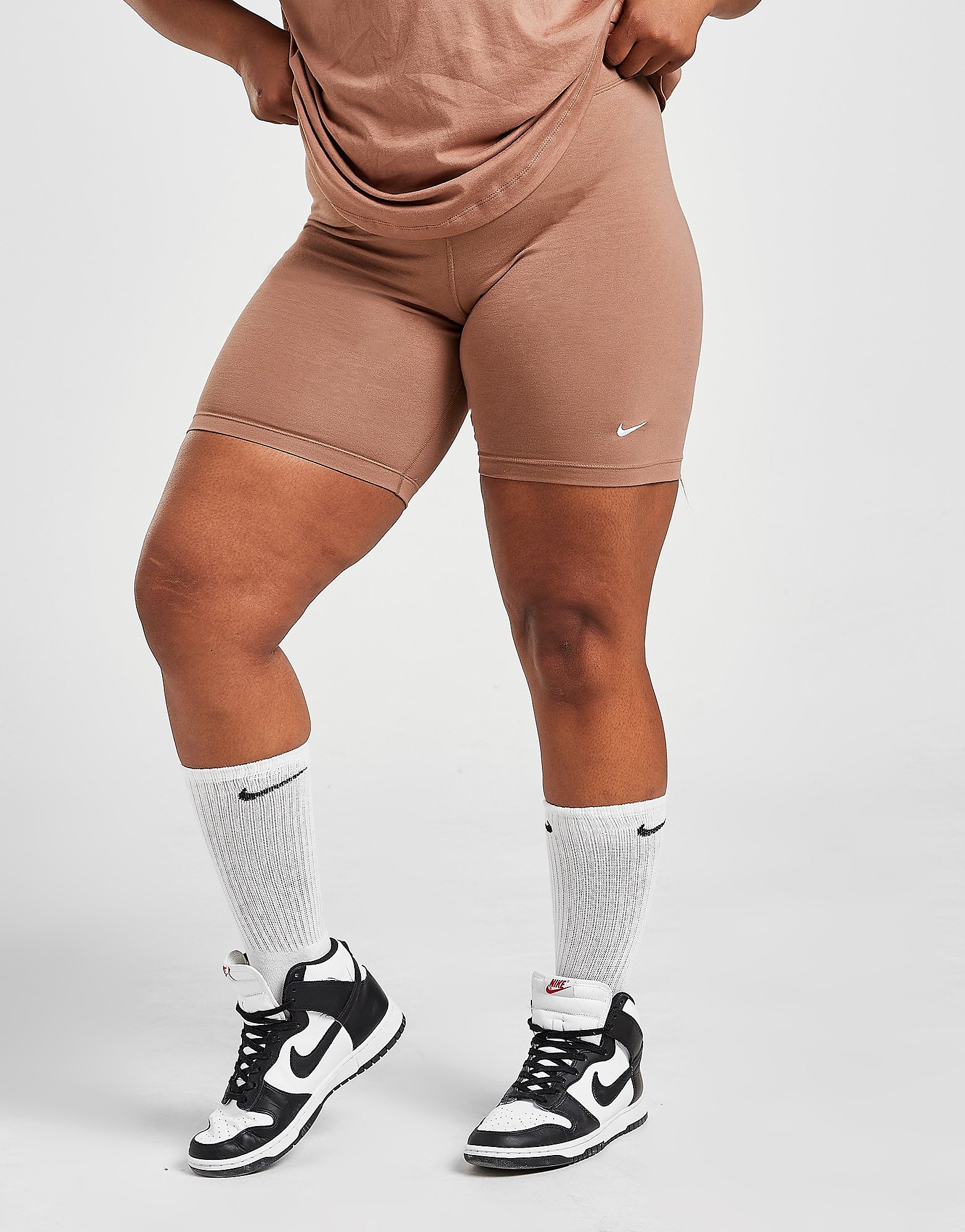 

Nike Core Plus Size Cycle Shorts - Archaeo Brown/White - Womens, Archaeo Brown/White