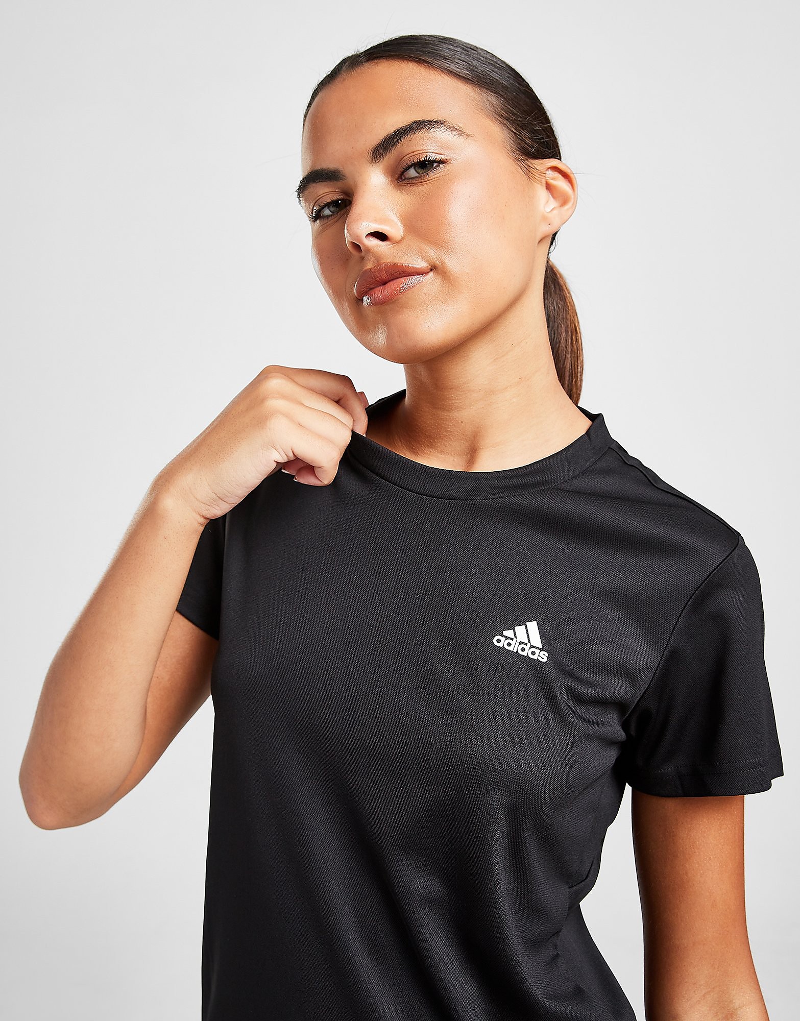 

adidas Core Small Logo T-Shirt - Black - Womens, Black