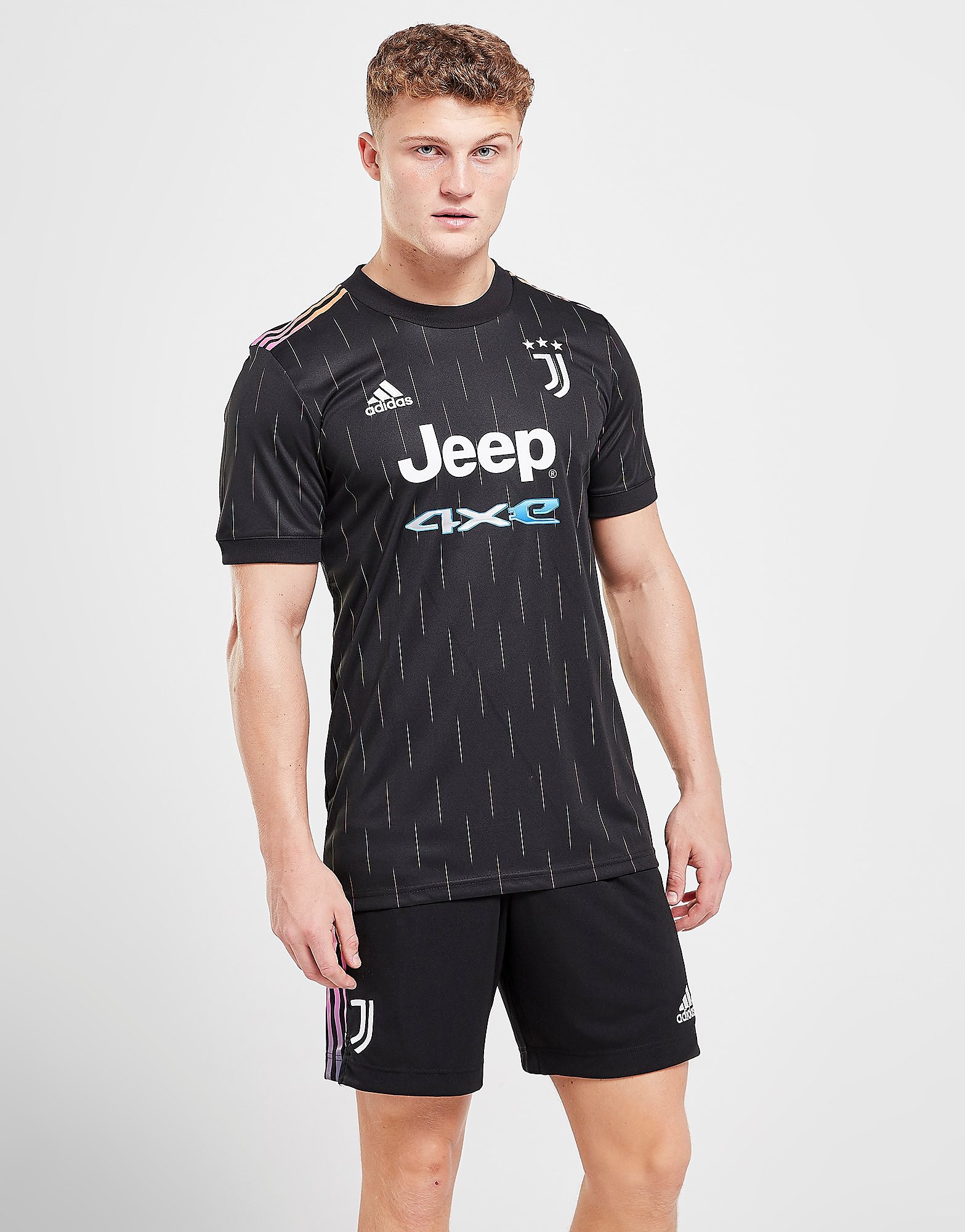 

adidas Juventus FC 2021/22 Away Shorts - Black - Mens, Black