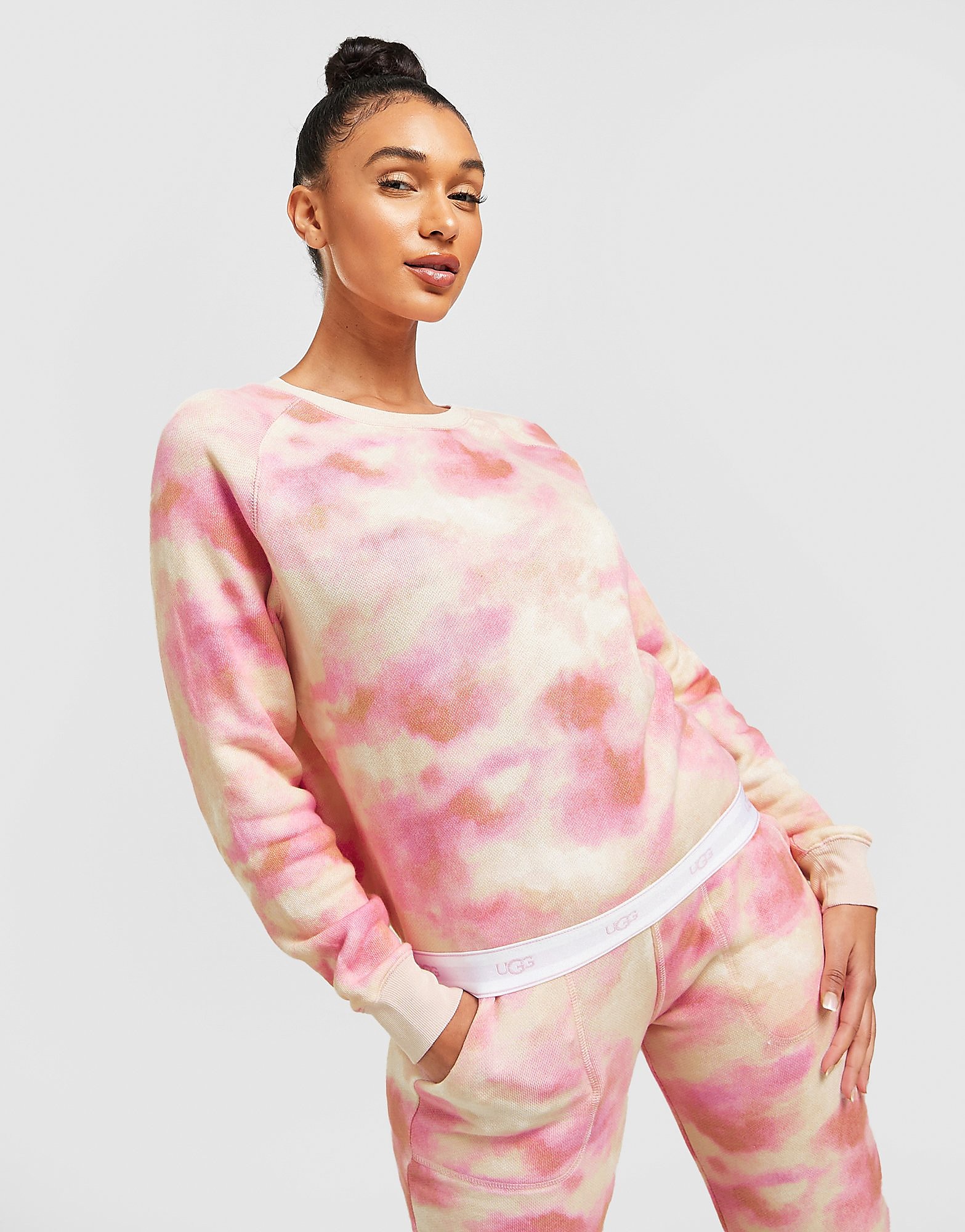 UGG Logo Tape Tie Dye Crew Sweatshirt - Pink - Womens, Pink