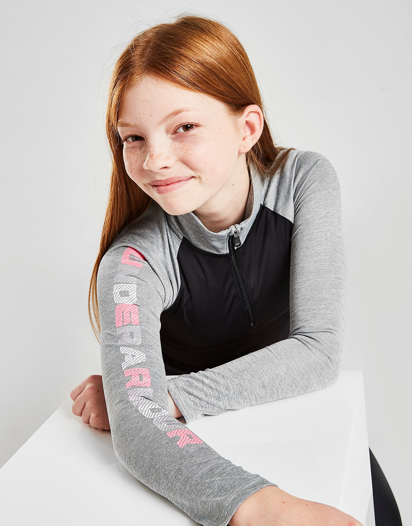 

Under Armour Girls' Fitness Tech 1/2 Zip Top Junior - Black/Grey - Kids, Black/Grey