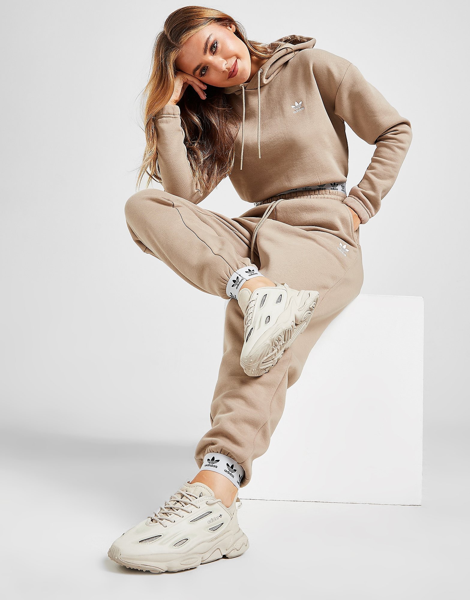 

adidas Originals Trefoil Tape Joggers - Only at JD - Green - Womens, Green
