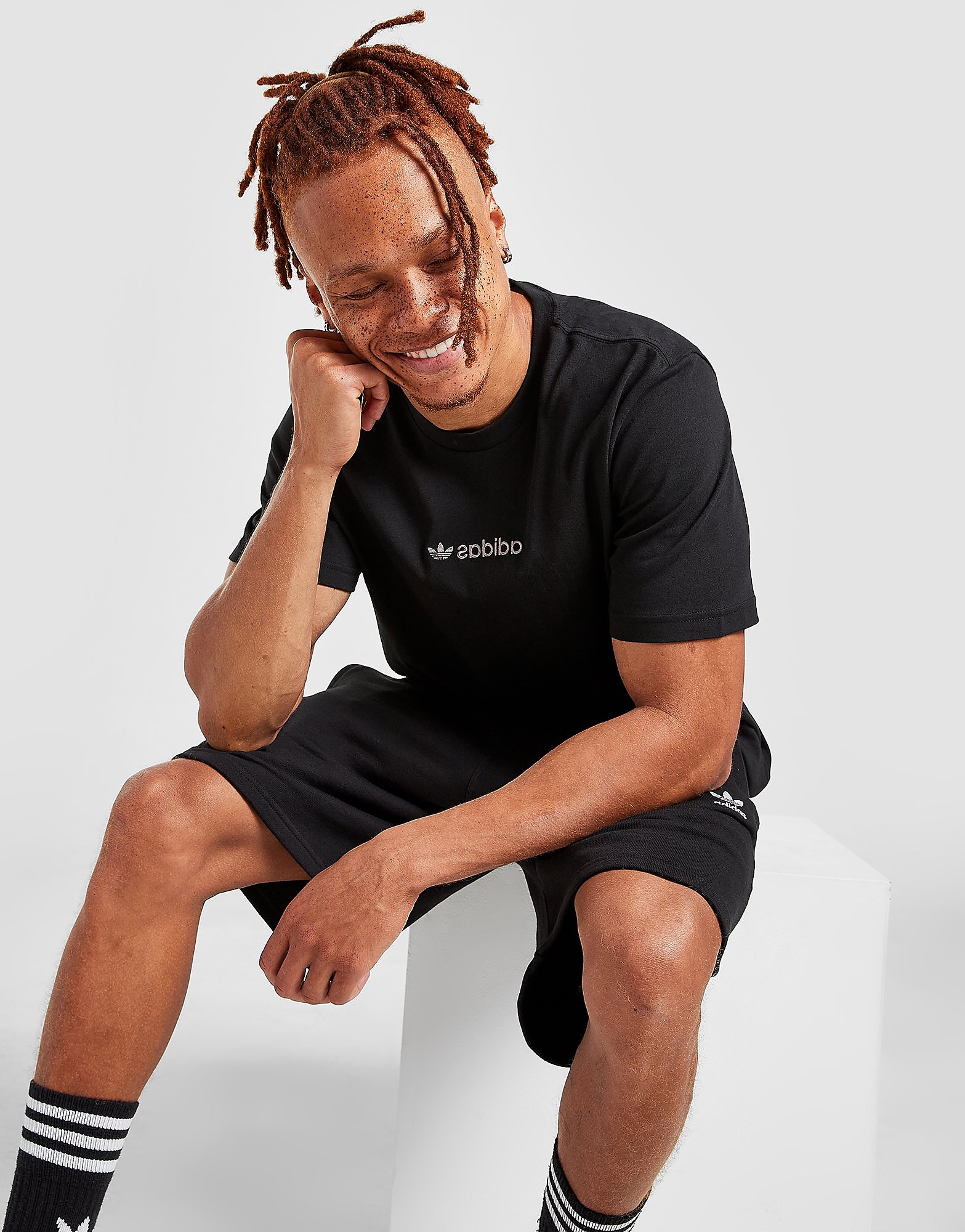 

adidas Originals Linear T-Shirt - Black/Black - Mens, Black/Black