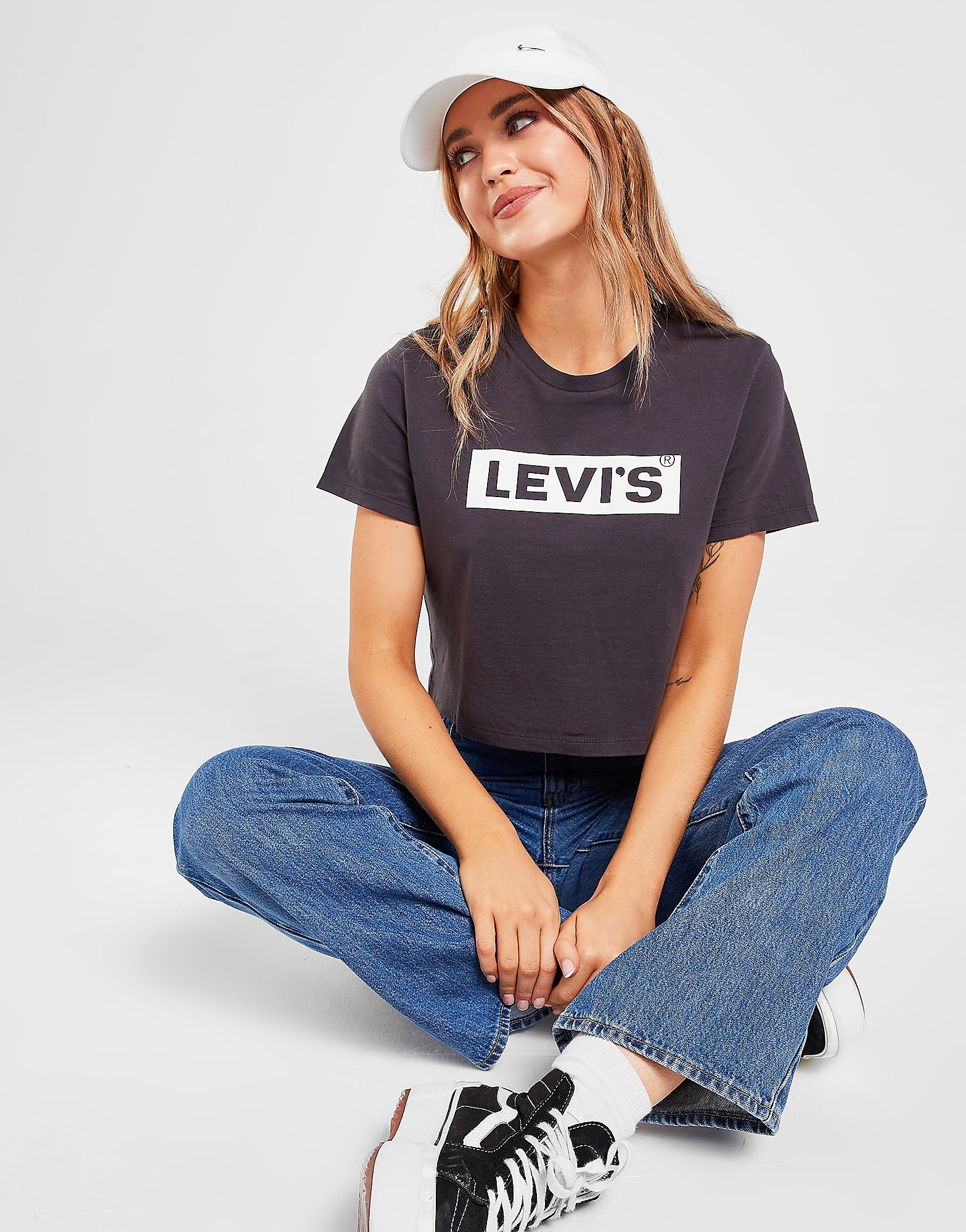 

Levis Box Tab Crop T-Shirt - Black - Womens, Black