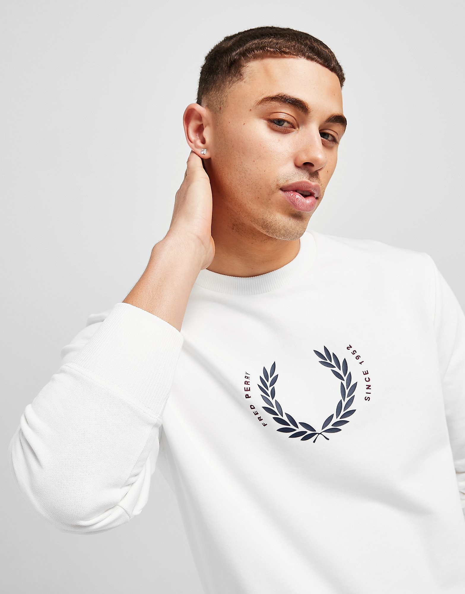 Fred Perry Laurel Wreath Sweatshirt - White - Mens, White