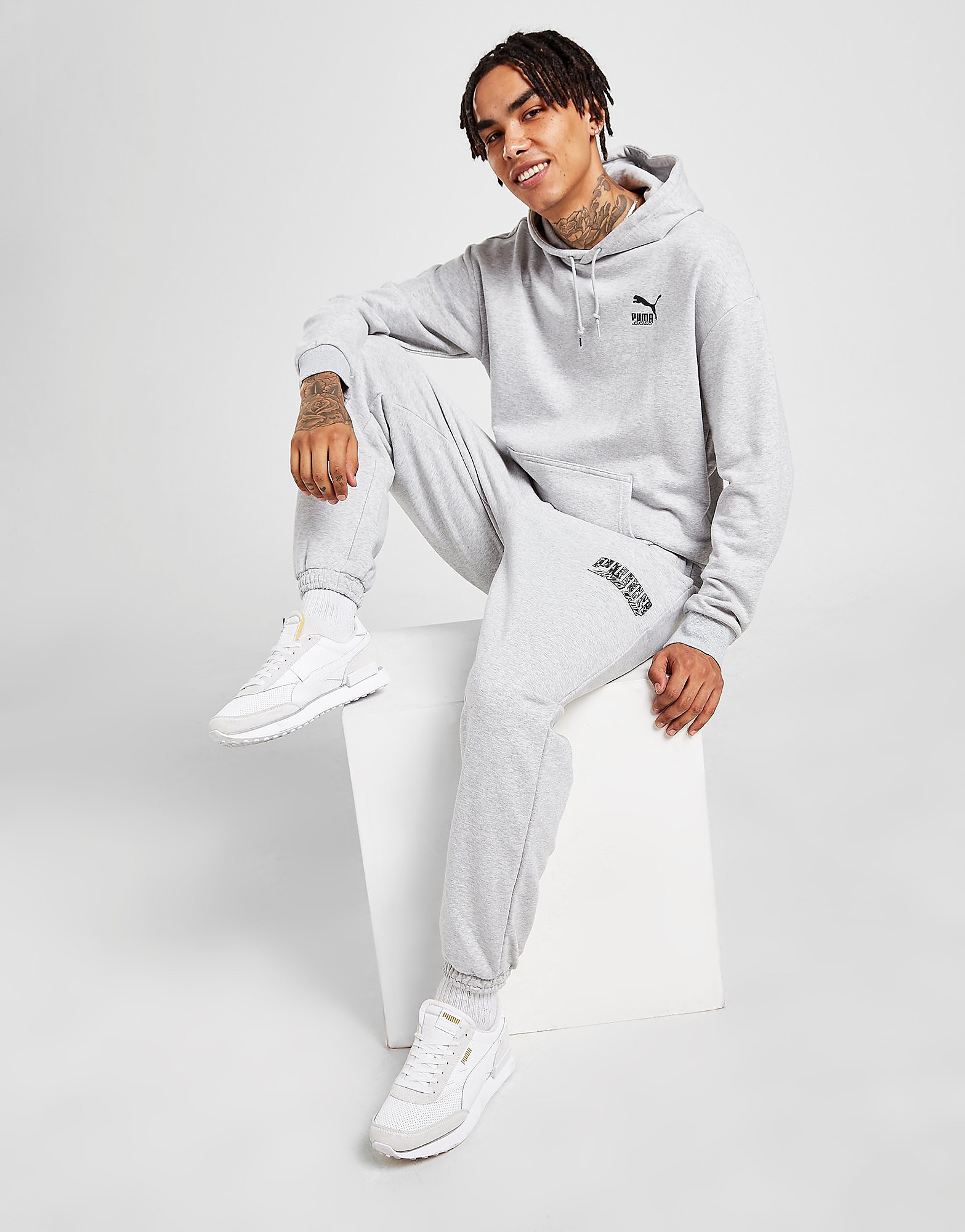 

Puma Santa Cruz Logo Fleece Joggers - Grey - Mens, Grey