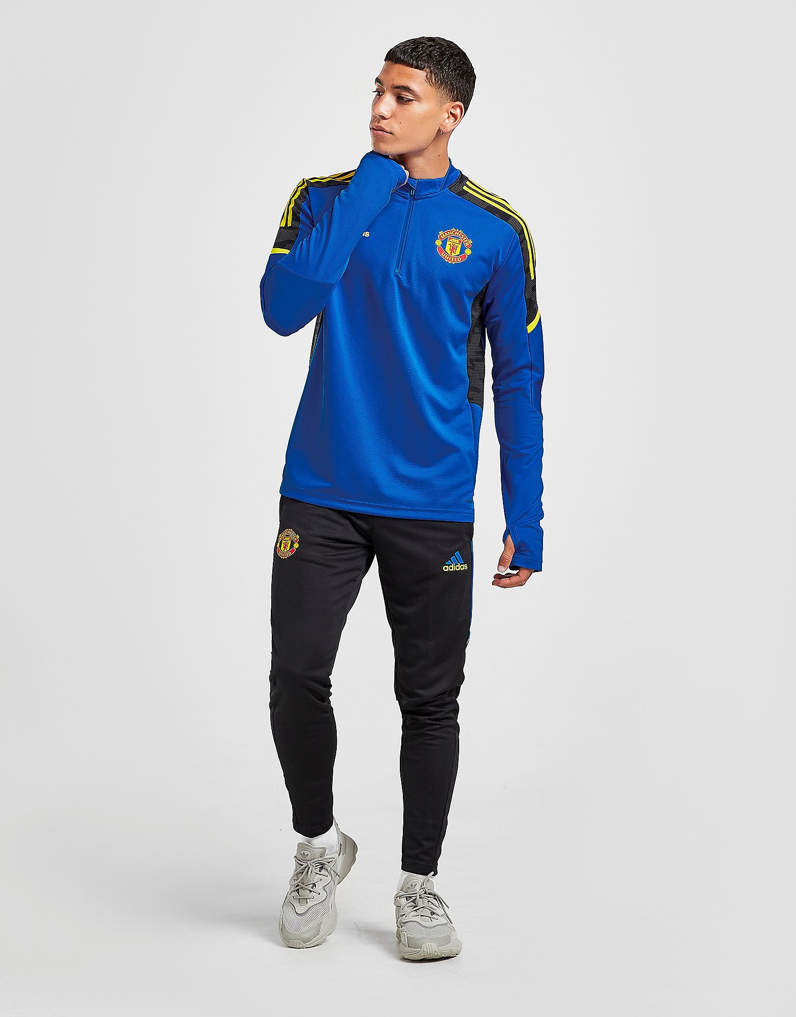 

adidas Manchester United FC Training Track Pants - Black - Mens, Black