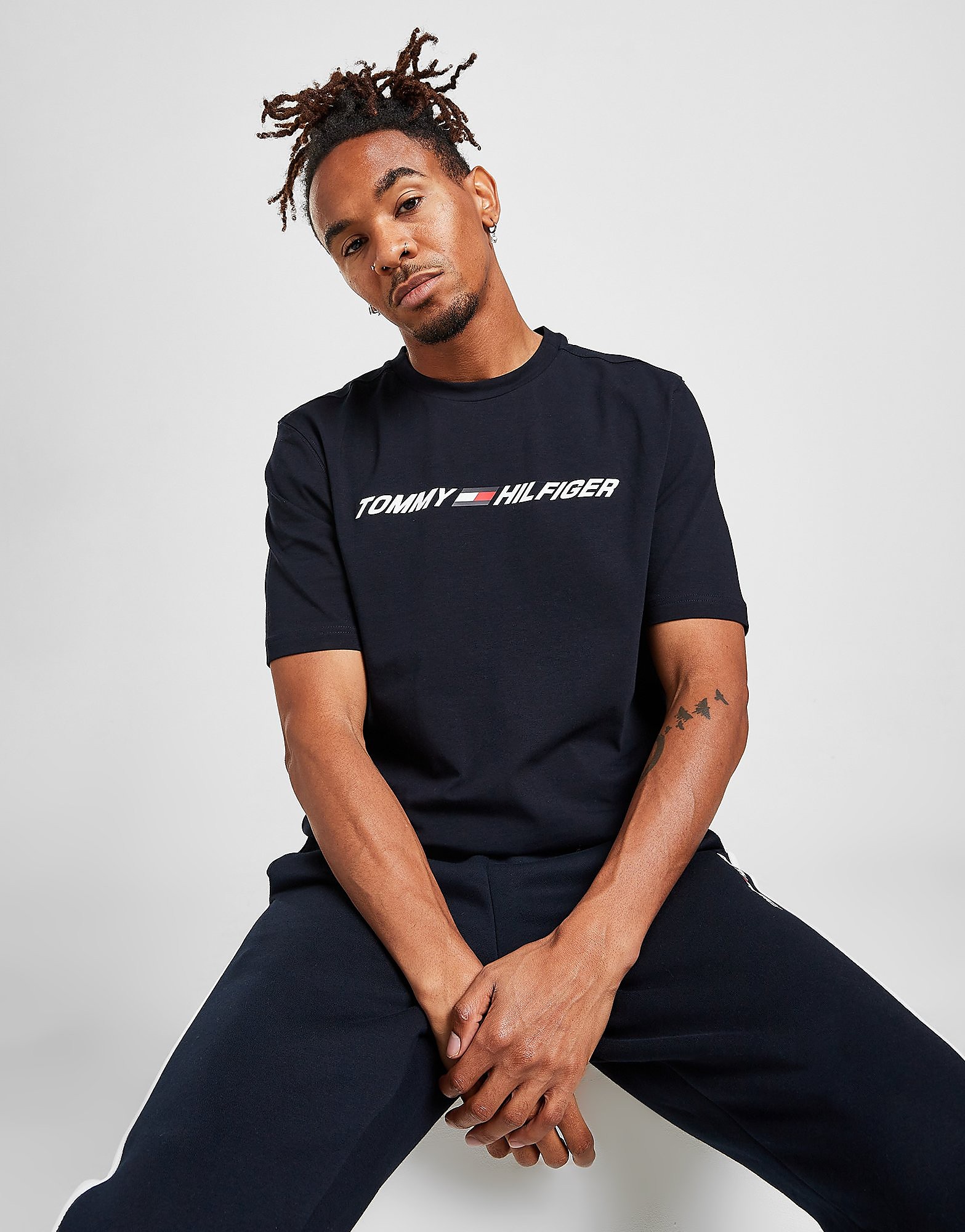 

Tommy Hilfiger Flag Large Logo T-Shirt - Only at JD - Navy - Mens, Navy