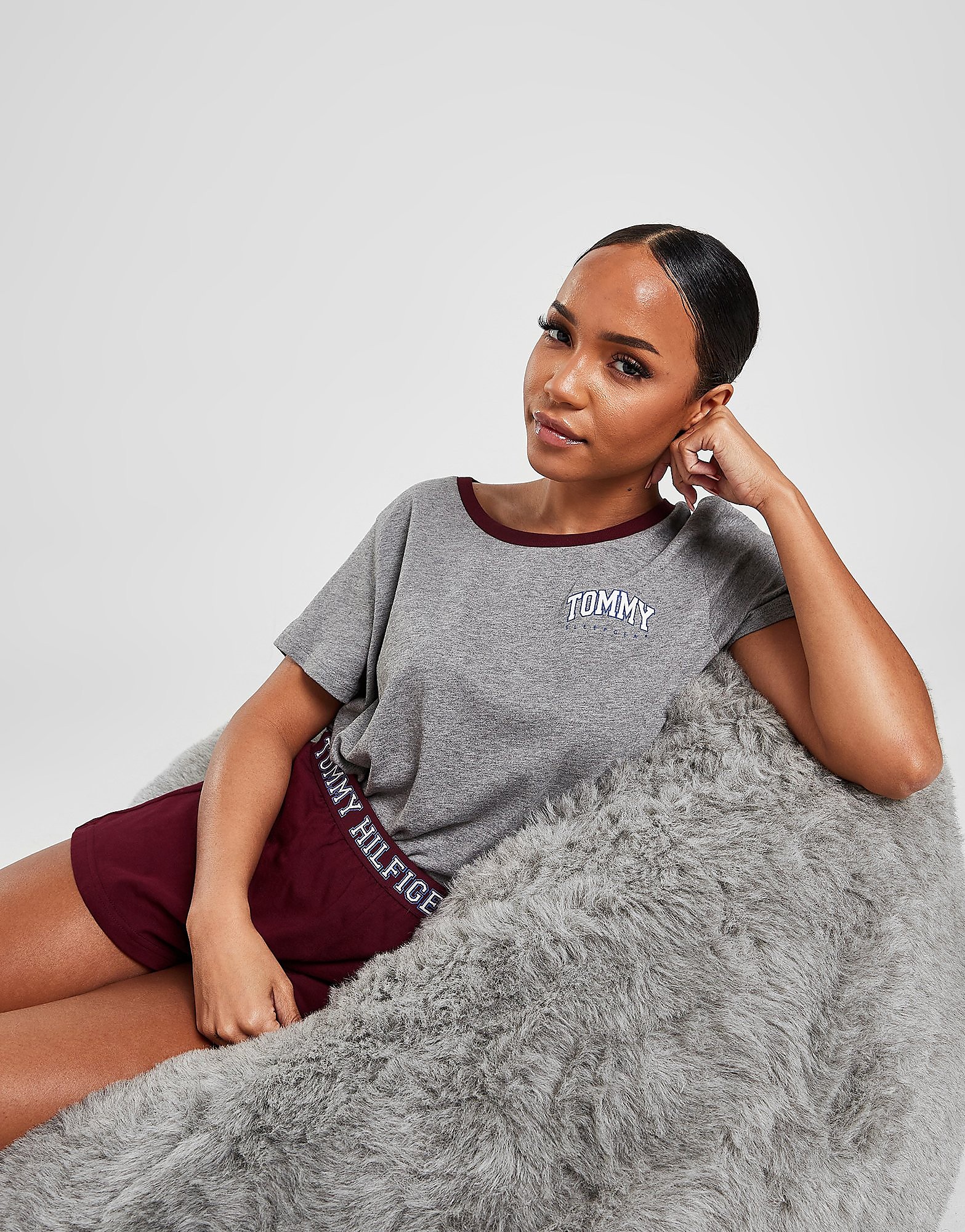 

Tommy Hilfiger League Pyjama T-Shirt/Shorts Set - Grey - Womens, Grey