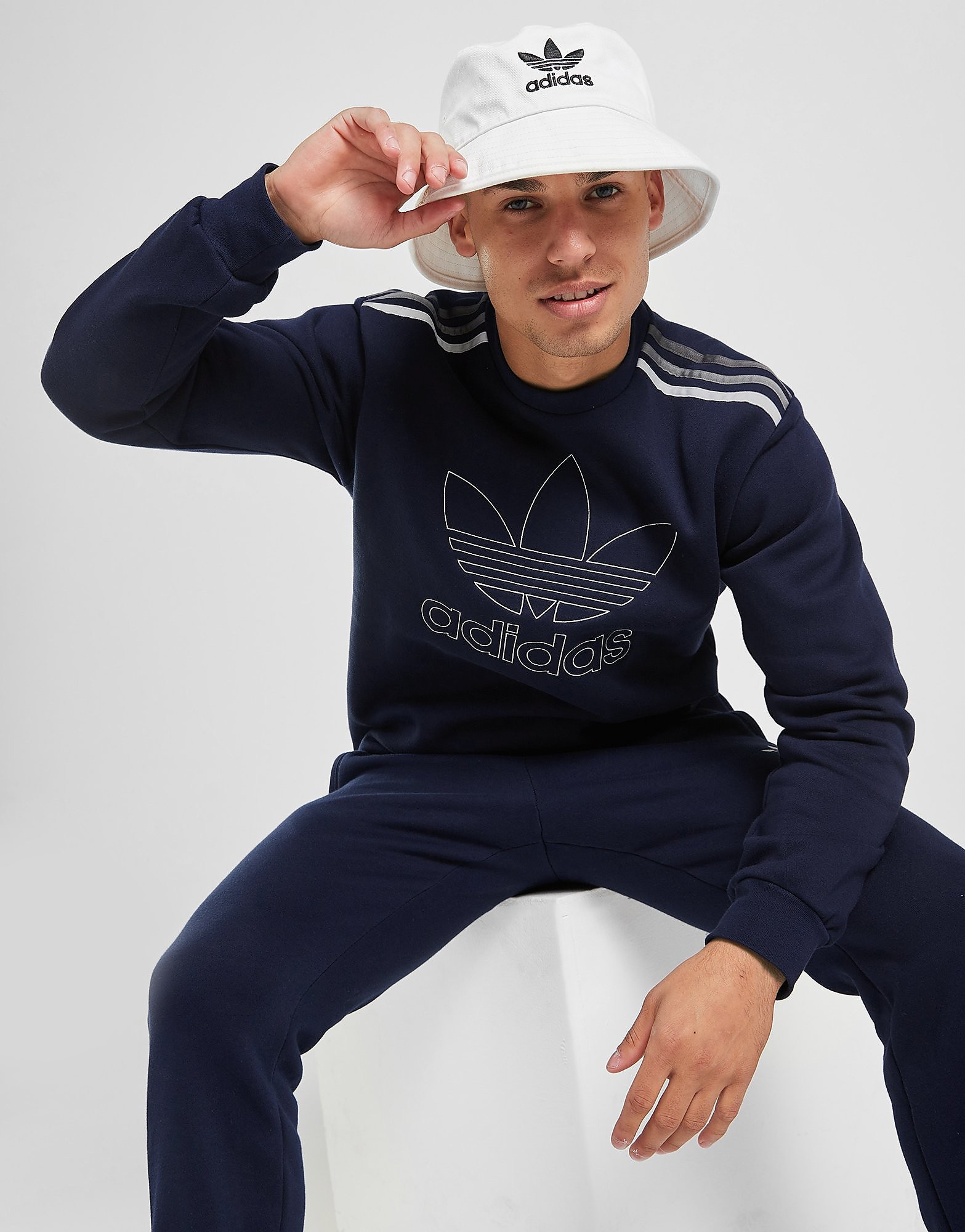 

adidas Originals Tristripe Crew Sweatshirt - Navy - Mens, Navy