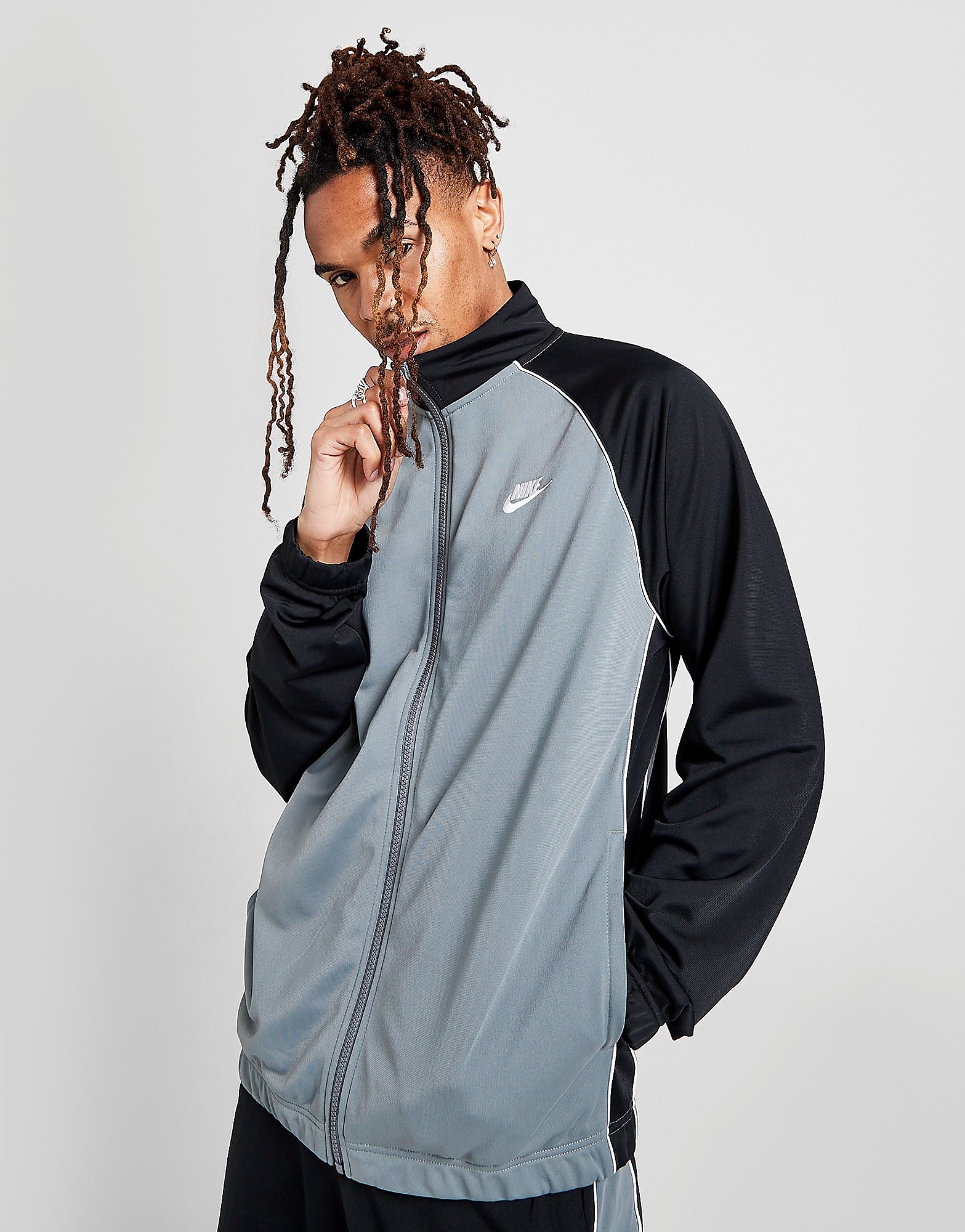 Nike griffin track top hotsell