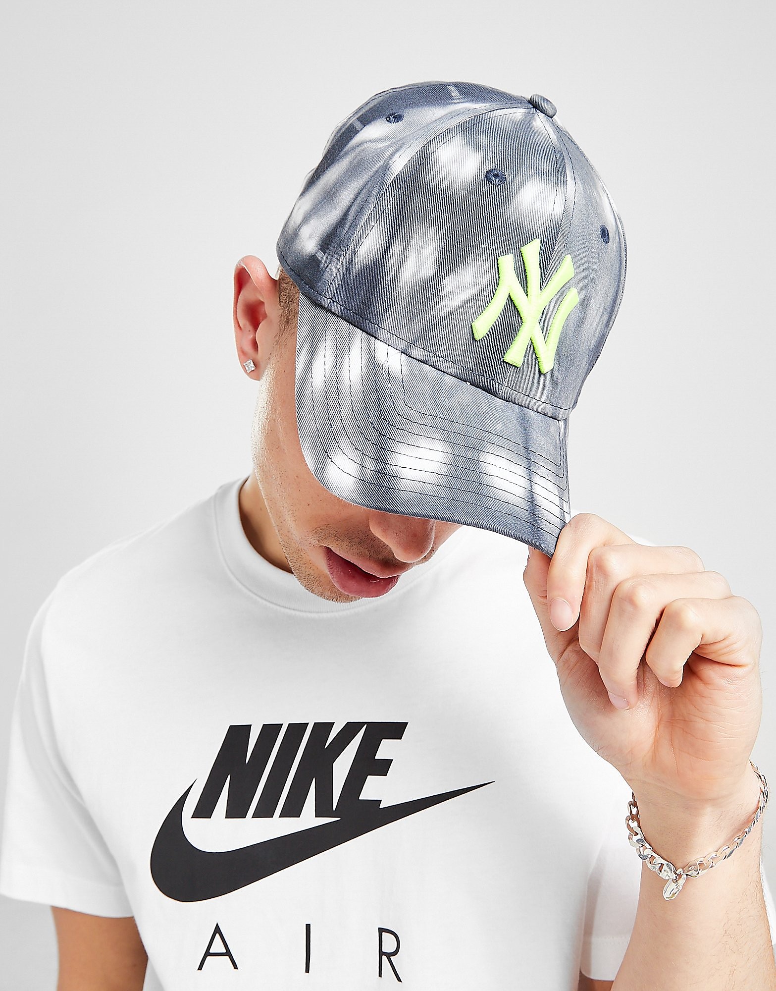 New Era MLB 9FORTY New York Yankees Cap - Black - Womens, Black