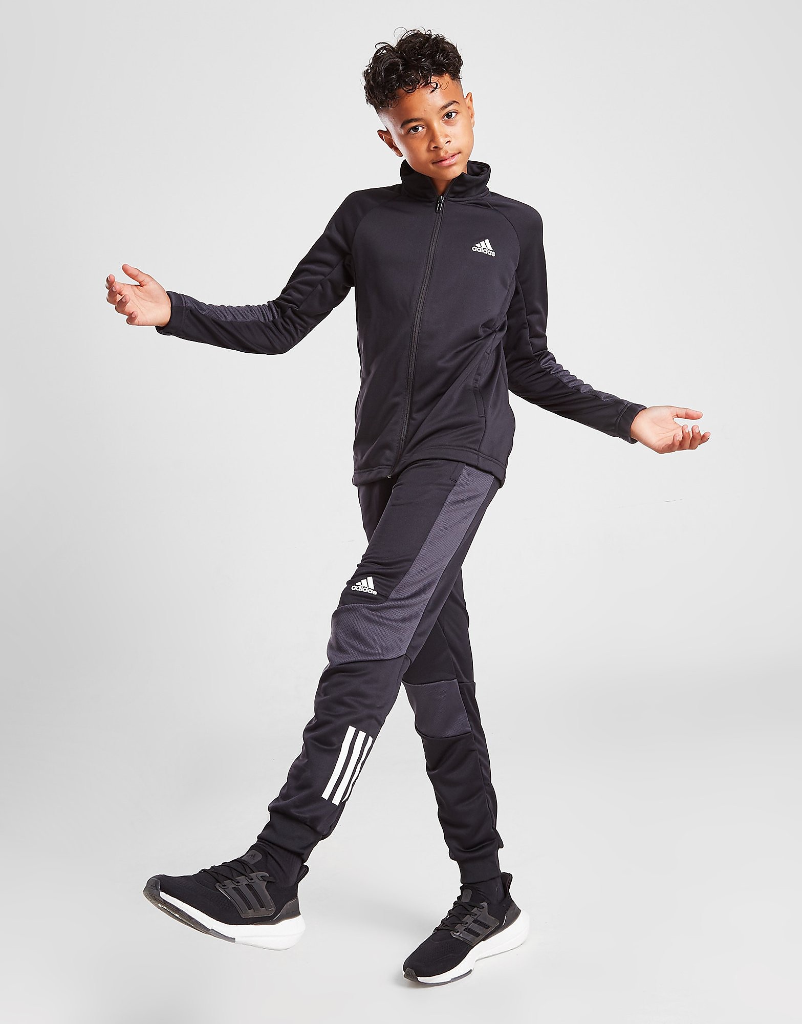 

adidas XFG AEROREADY Tracksuit Junior - Black / Carbon / White - Kids, Black / Carbon / White