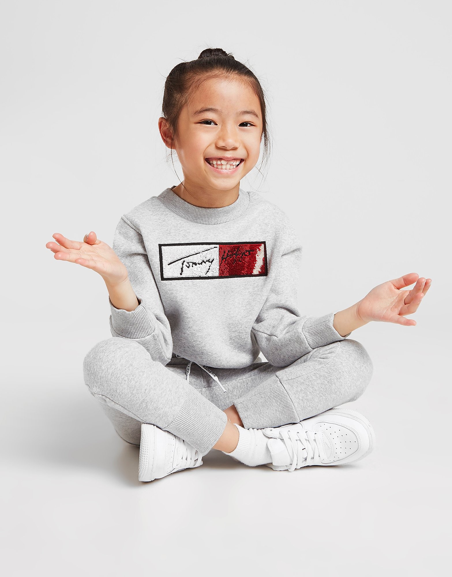 

Tommy Hilfiger Girls' Sequin Flag Crew Sweatshirt Children - Grey - Kids, Grey