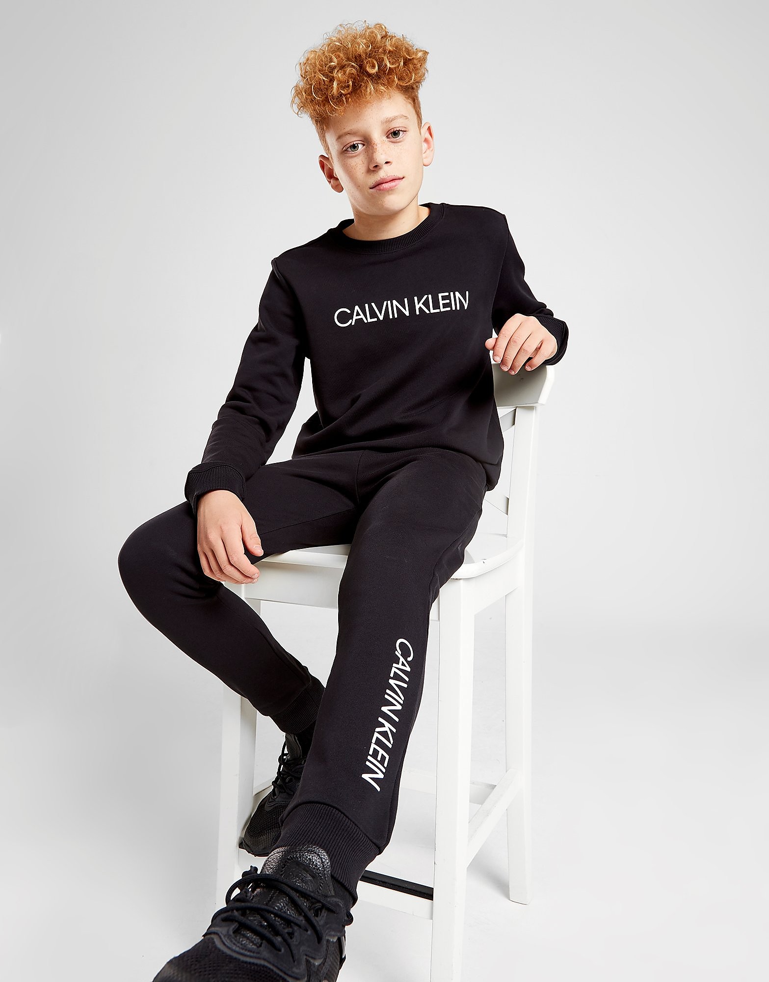 

Calvin Klein Essential Crew Tracksuit Junior - Black - Kids, Black