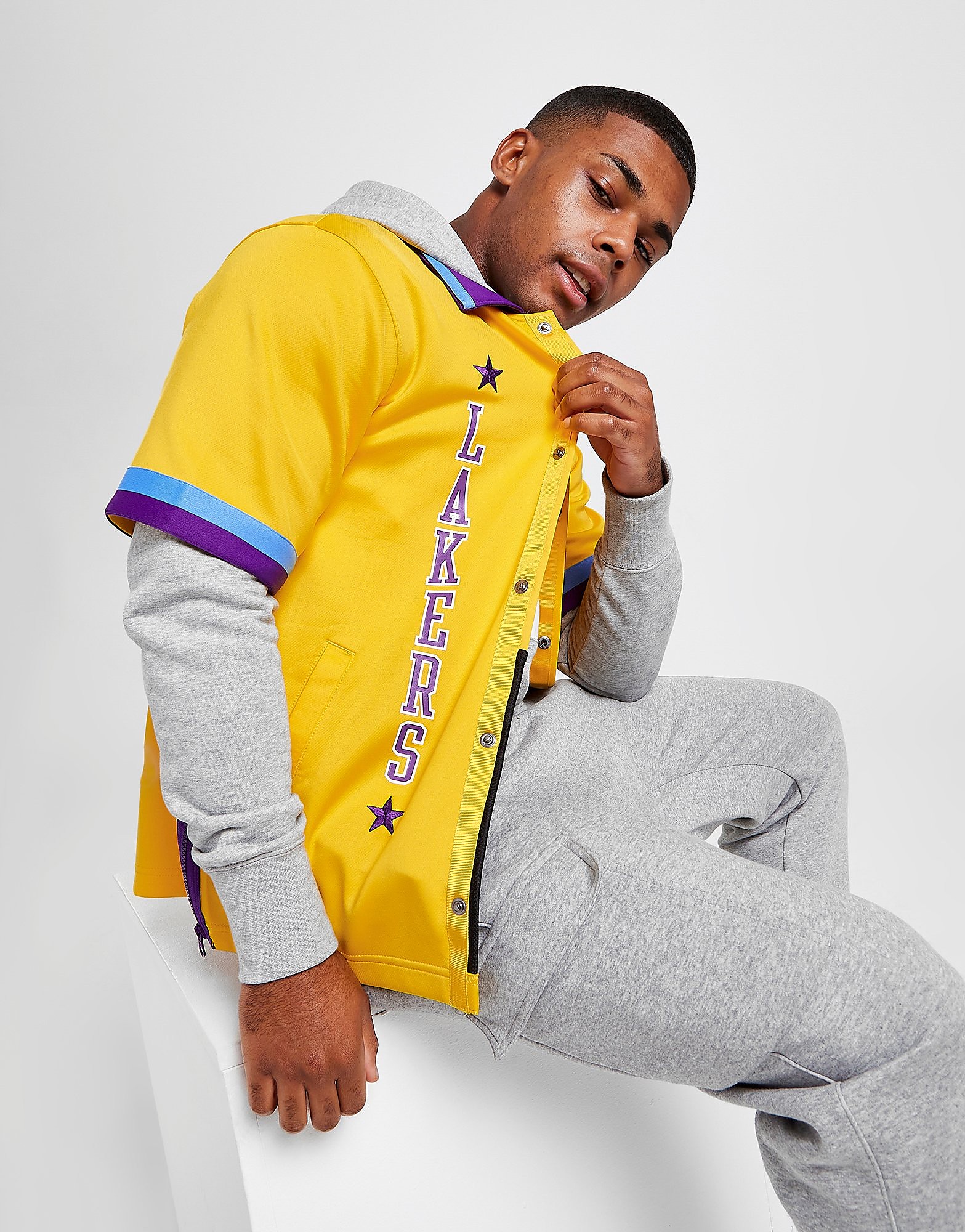 

Nike NBA Los Angeles Lakers Short Sleeve Jacke - Amarillo/Field Purple/Coast/Field Purple - Mens, Amarillo/Field Purple/Coast/Field Purple