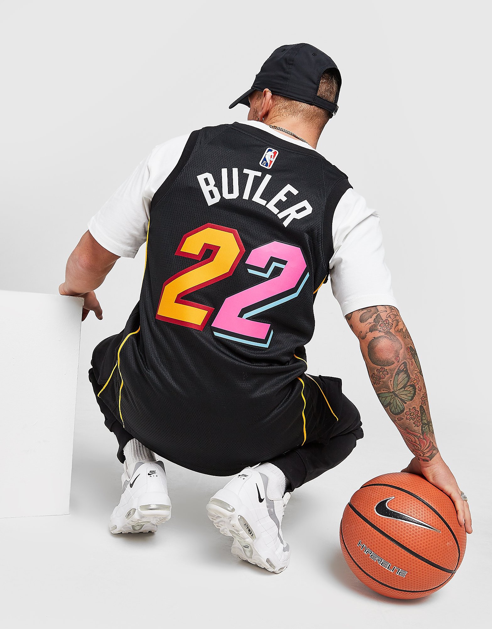 Nike NBA Miami Heat Butler #22 Swingman Jersey, Svart