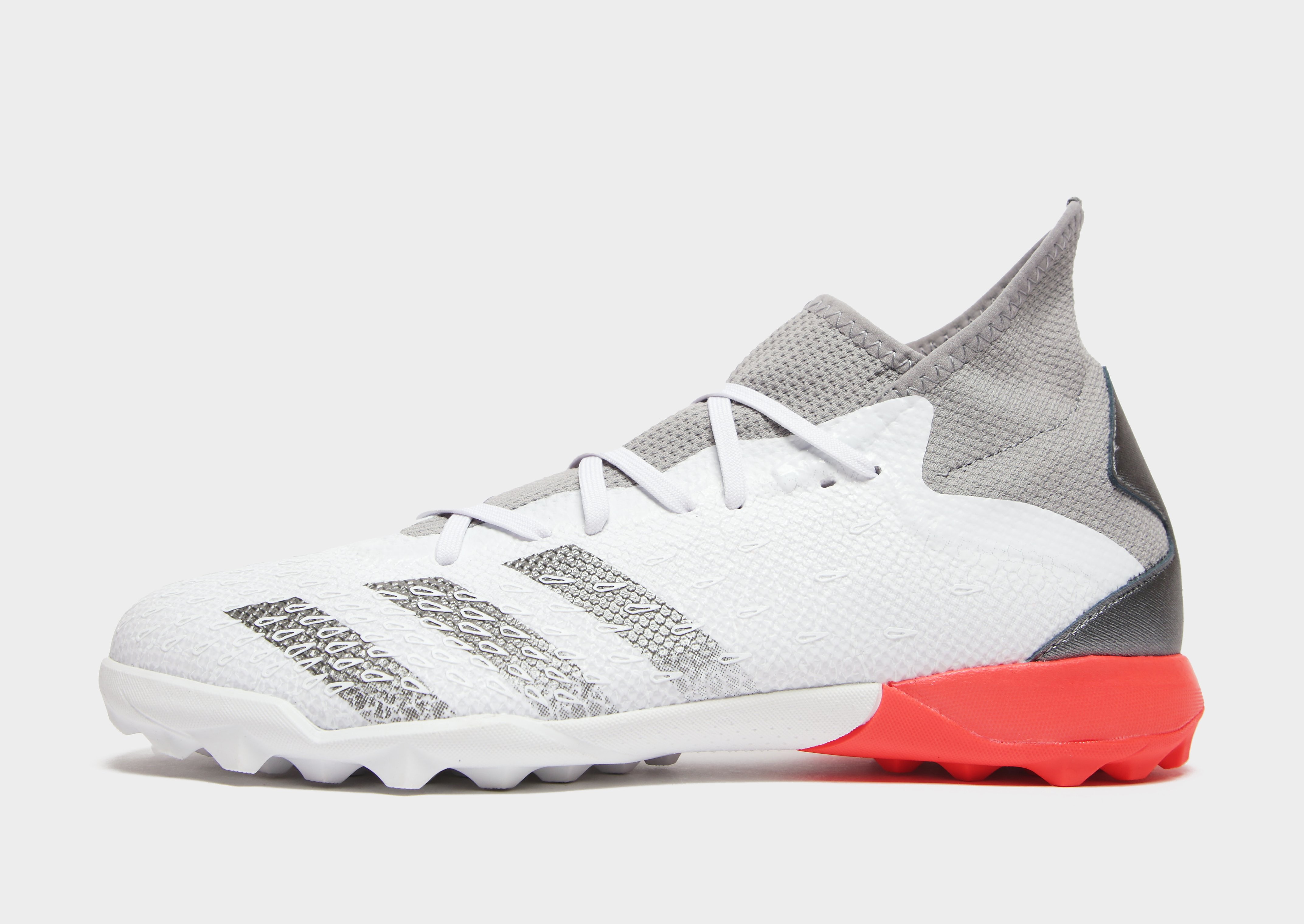 

adidas Whitespark Predator Freak .3 TF - Cloud White / Iron Metallic / Solar Red - Womens, Cloud White / Iron Metallic / Solar Red