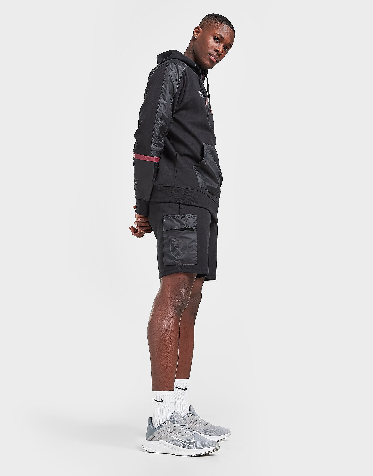 

Umbro West Ham United FC Icon II Shorts - Black - Mens, Black