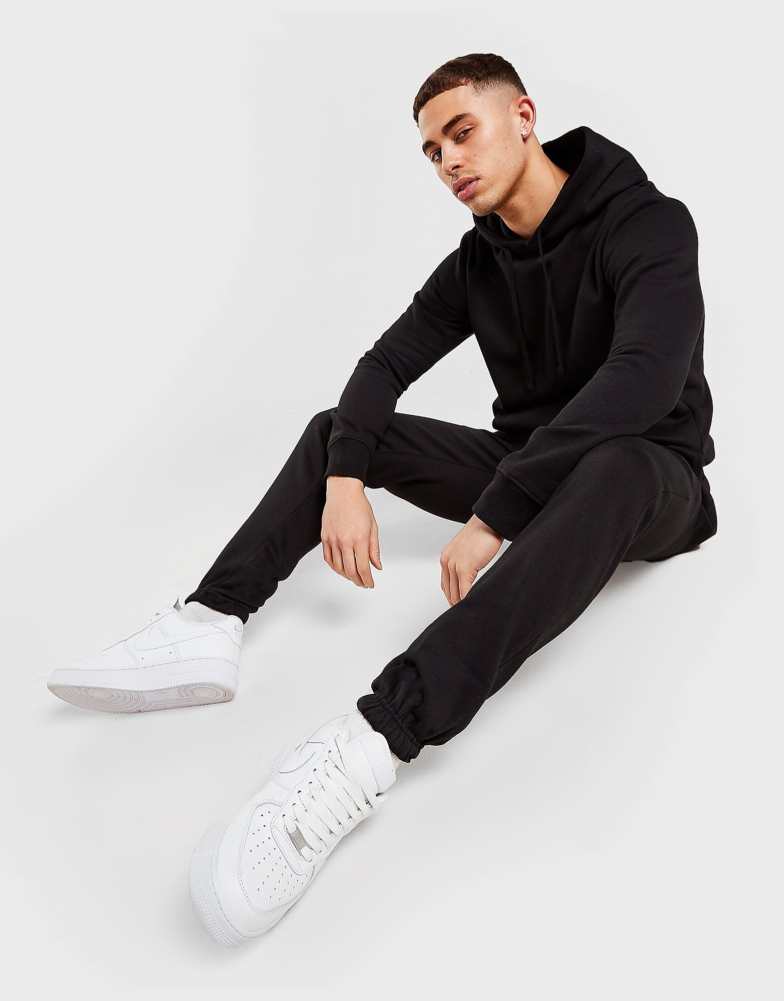 

Sustainable McKenzie Essential Overhead Fleece Tracksuit - Black, Black