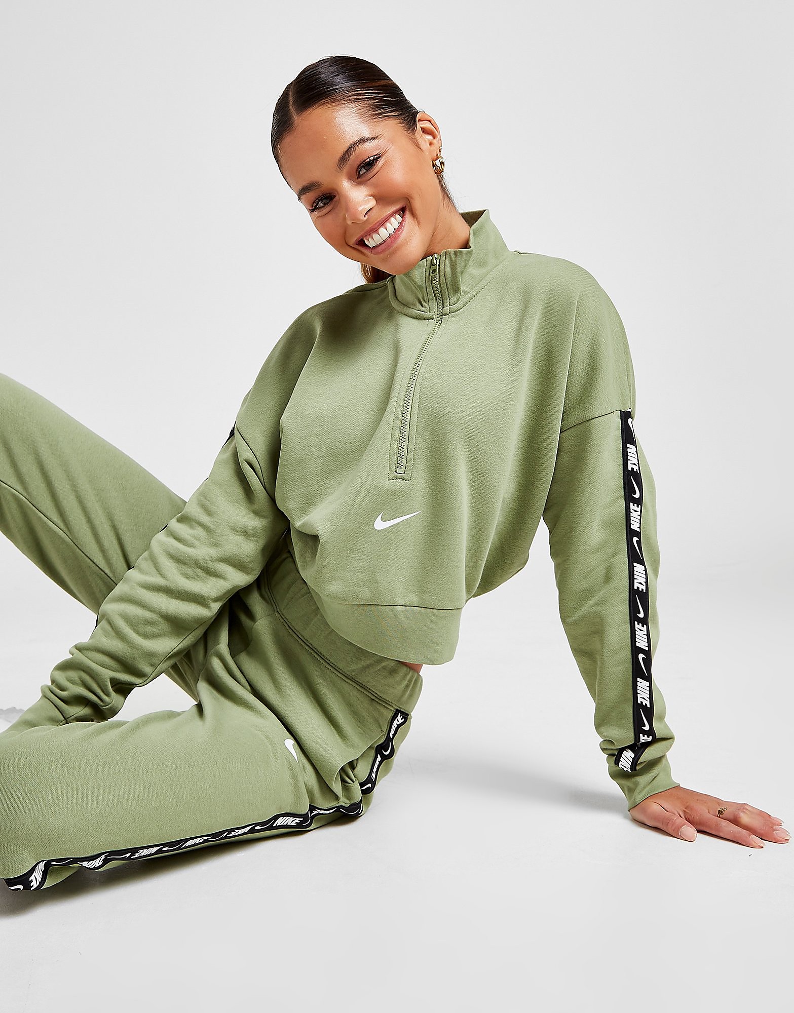 

Nike Tape Logo 1/4 Zip Crop Top - Only at JD - Green - Womens, Green