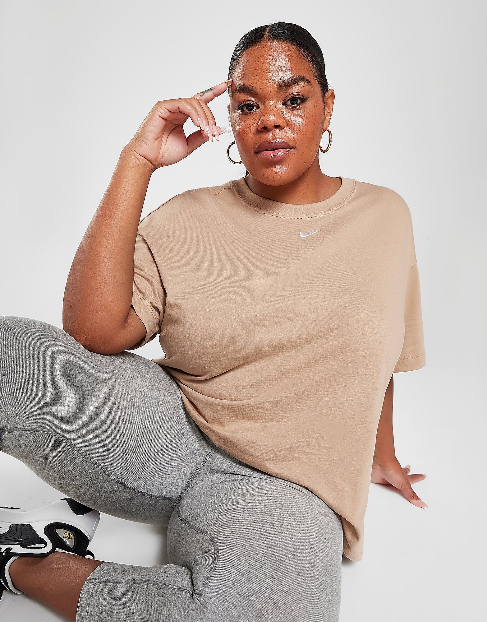 

Nike Plus Size Boyfriend T-Shirt - Hemp/White - Womens, Hemp/White