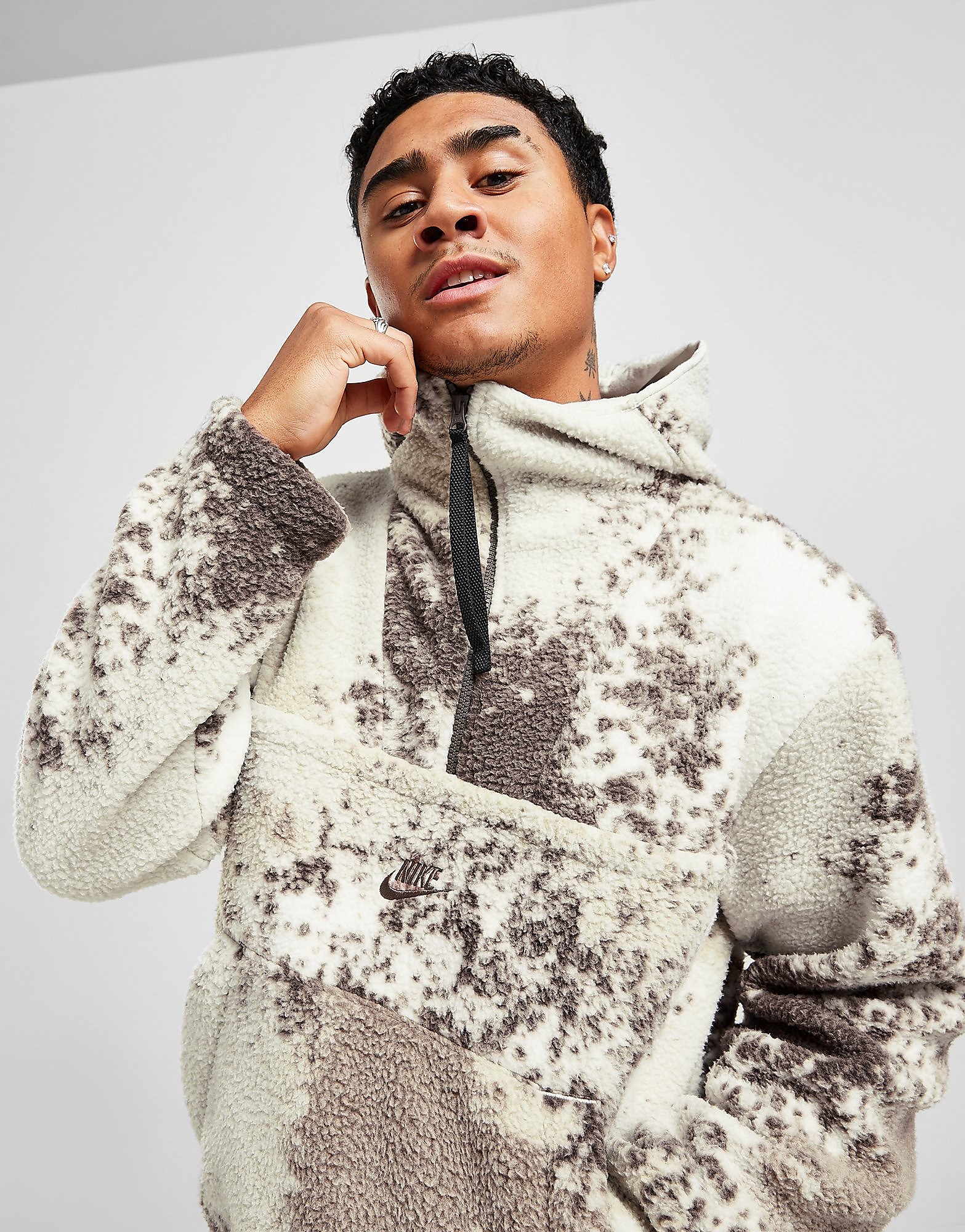 

Nike Sportswear 1/2 Zip Sherpa Hoodie - Light Bone/Ironstone/Ironstone/BONE - Mens, Light Bone/Ironstone/Ironstone/BONE