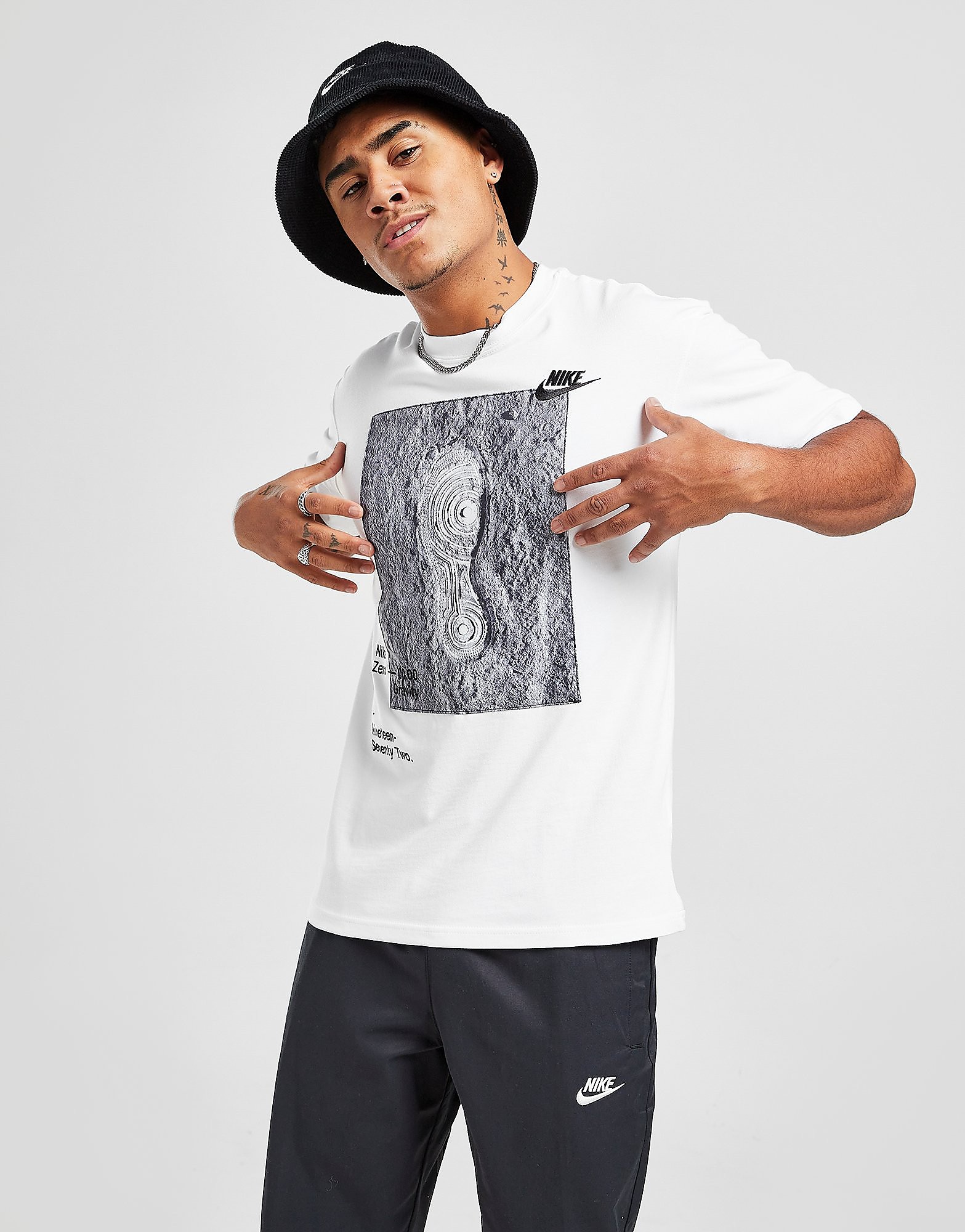 

Nike Footprint T-Shirt - White - Mens, White