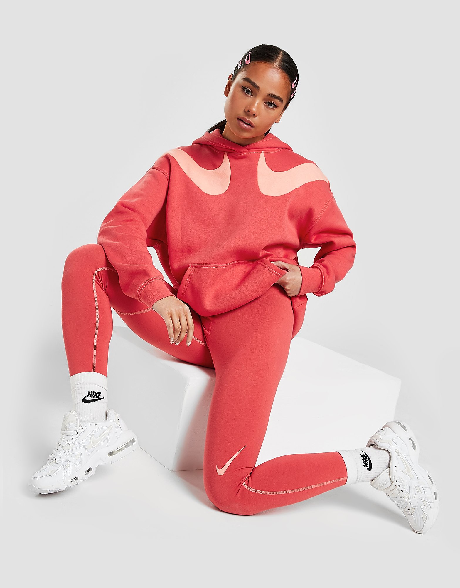 

Nike Swoosh Leggings - Red - Womens, Red