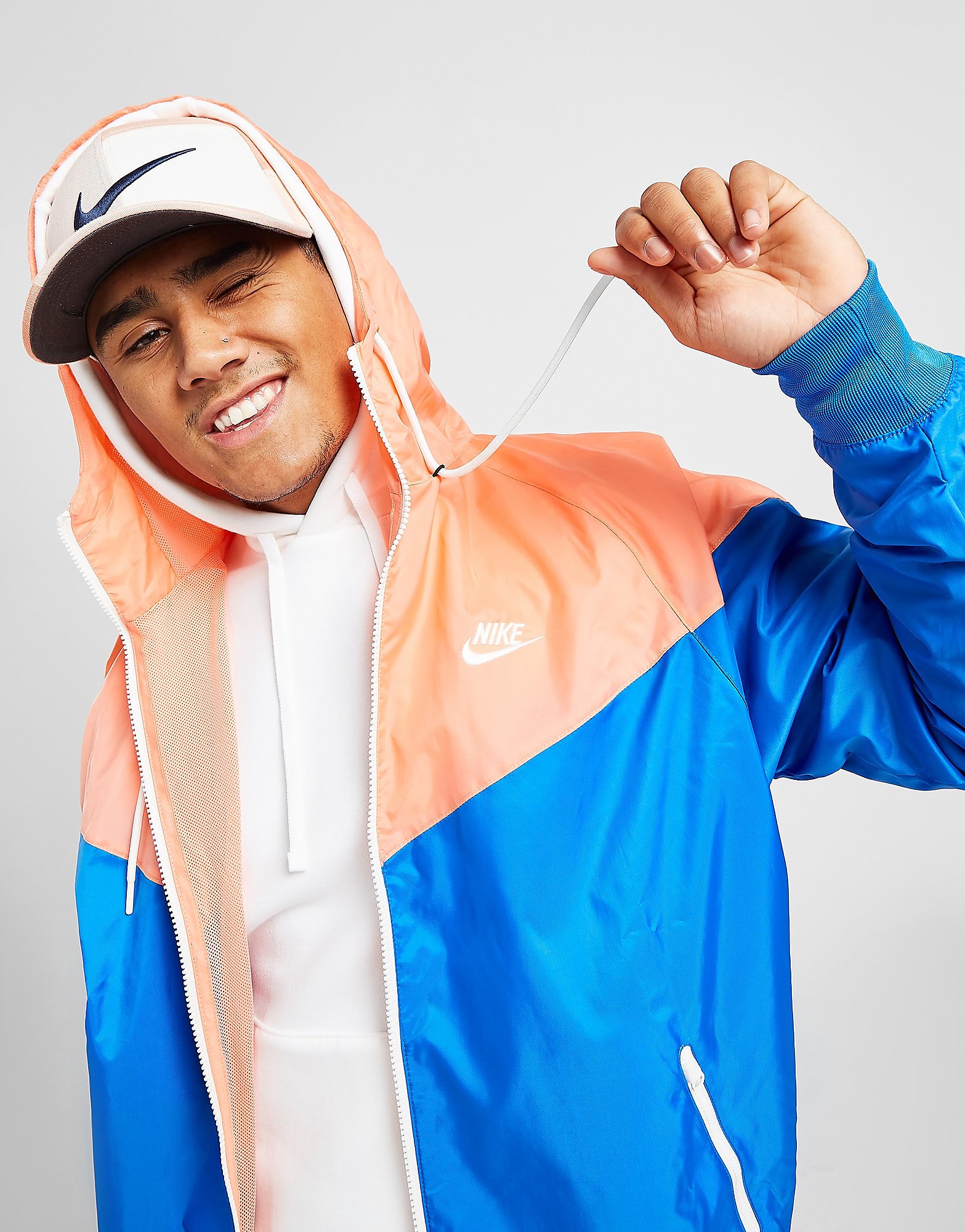

Nike Heritage Windrunner - Signal Blue/Crimson Bliss/Sail/Orange - Mens, Signal Blue/Crimson Bliss/Sail/Orange