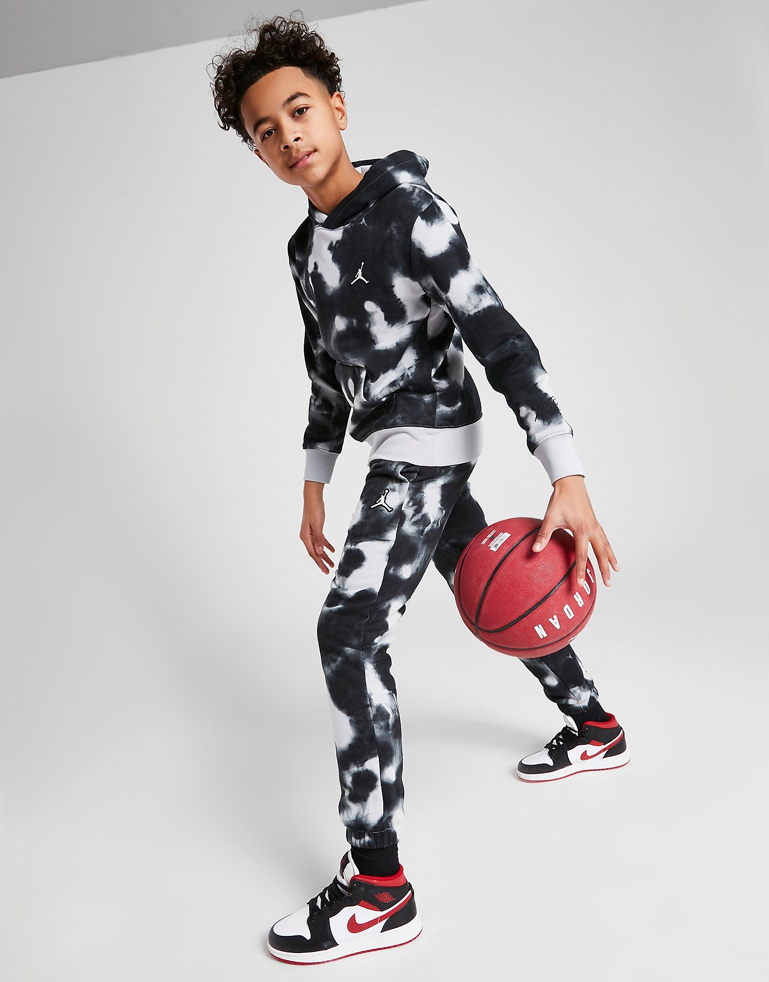 

Jordan Essential Printed Joggers Junior - Grey - Kids, Grey