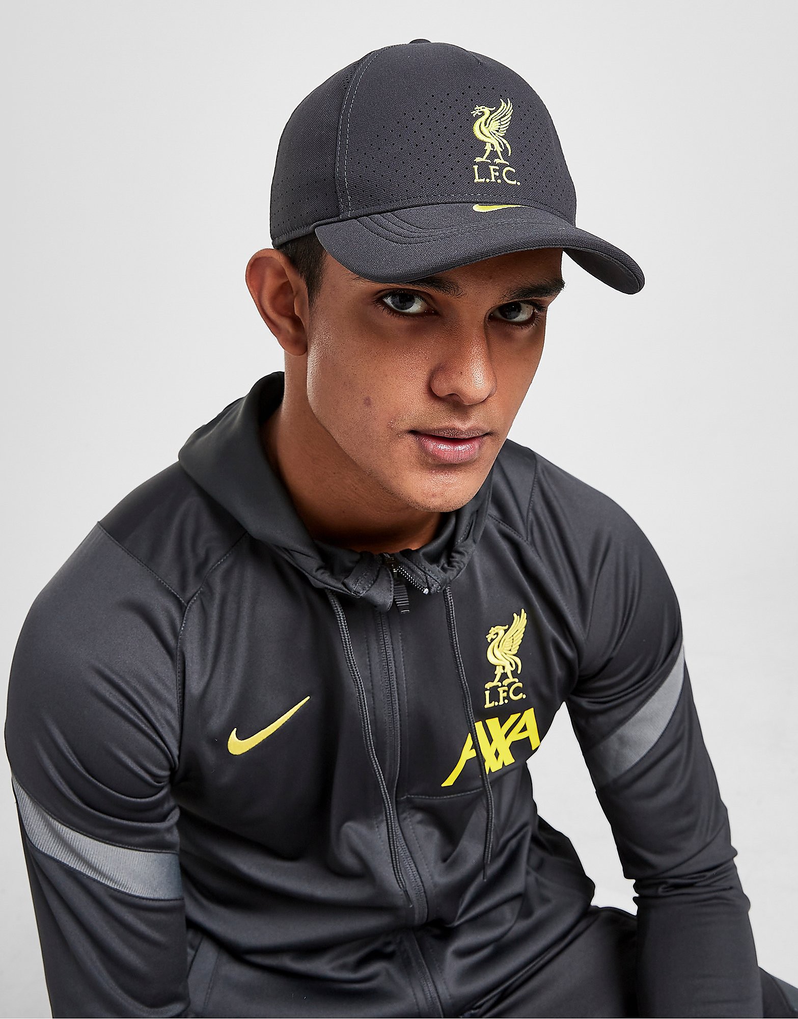 

Nike Liverpool FC Classic 99 Cap - Anthracite/Chrome Yellow - Mens, Anthracite/Chrome Yellow
