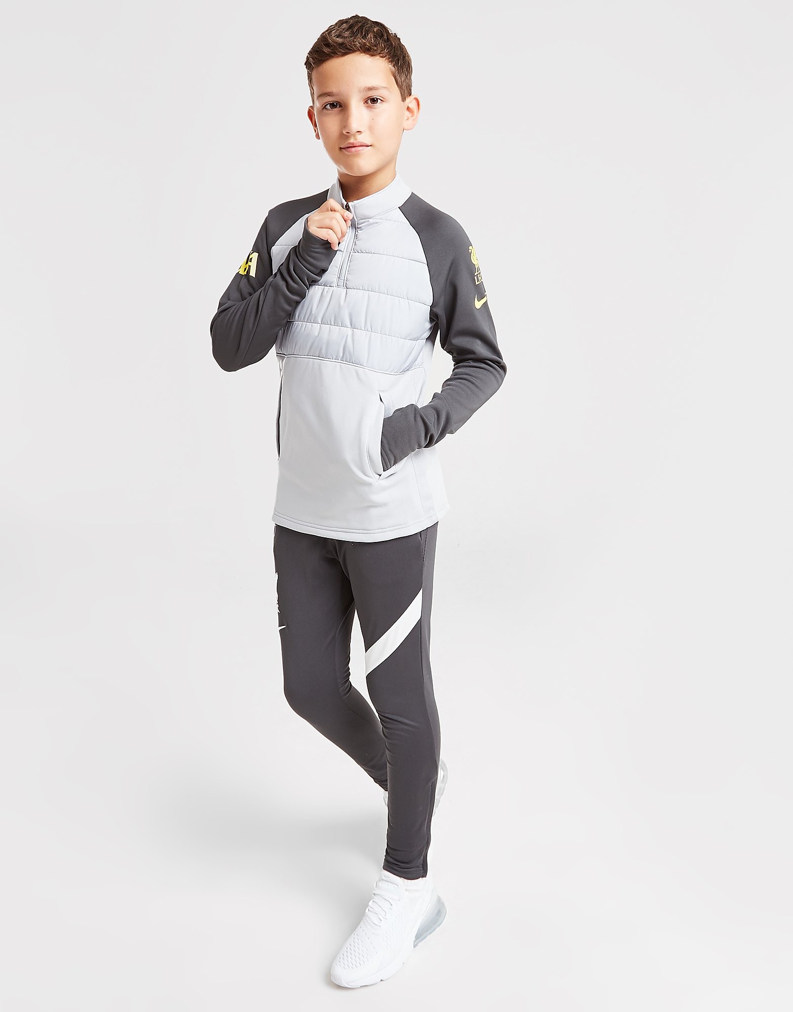 

Nike Liverpool FC Academy Winter Warrior Top Junior - Grey - Kids, Grey