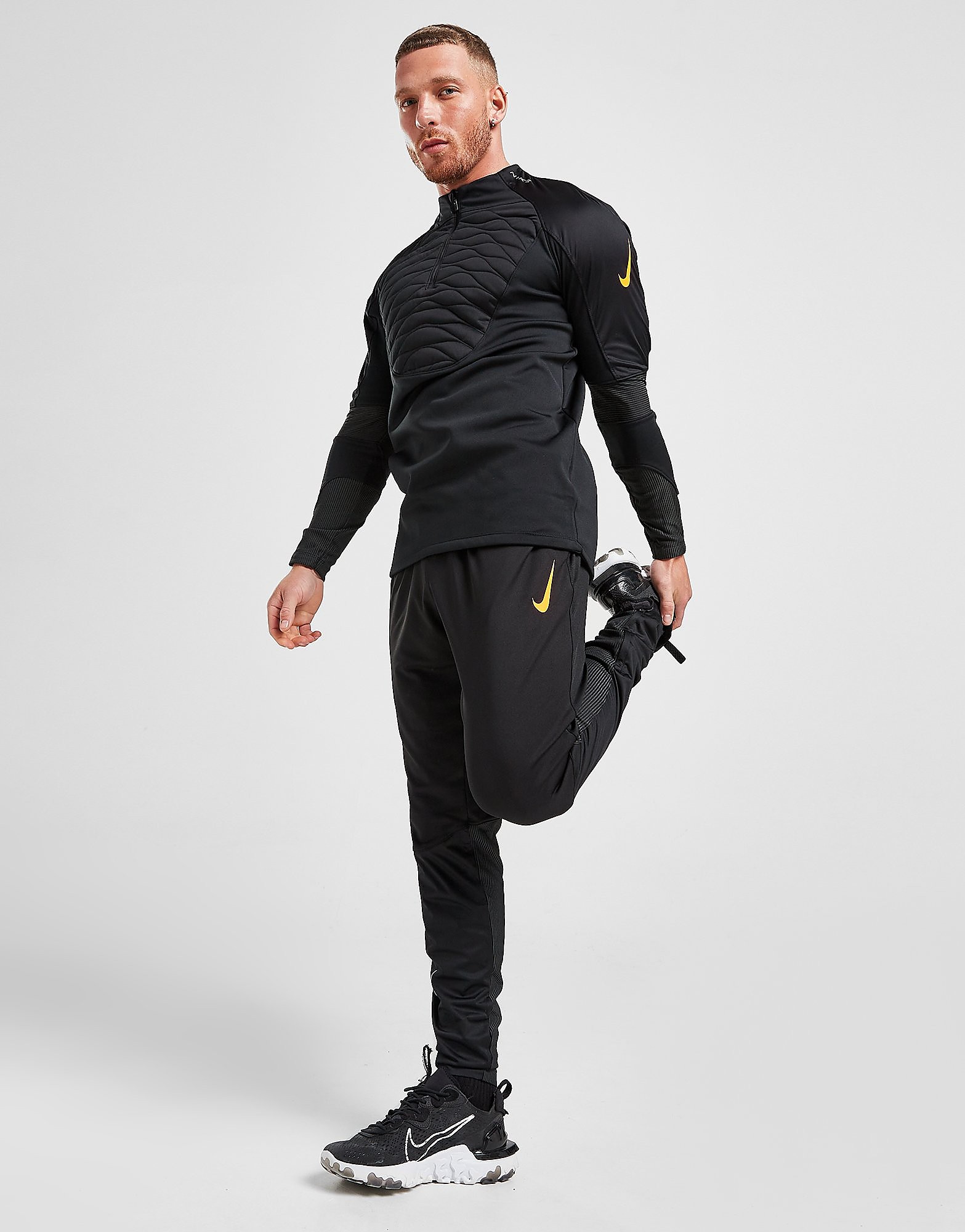 

Nike Strike Winter Warrior Track Pants - Black/Total Orange - Mens, Black/Total Orange