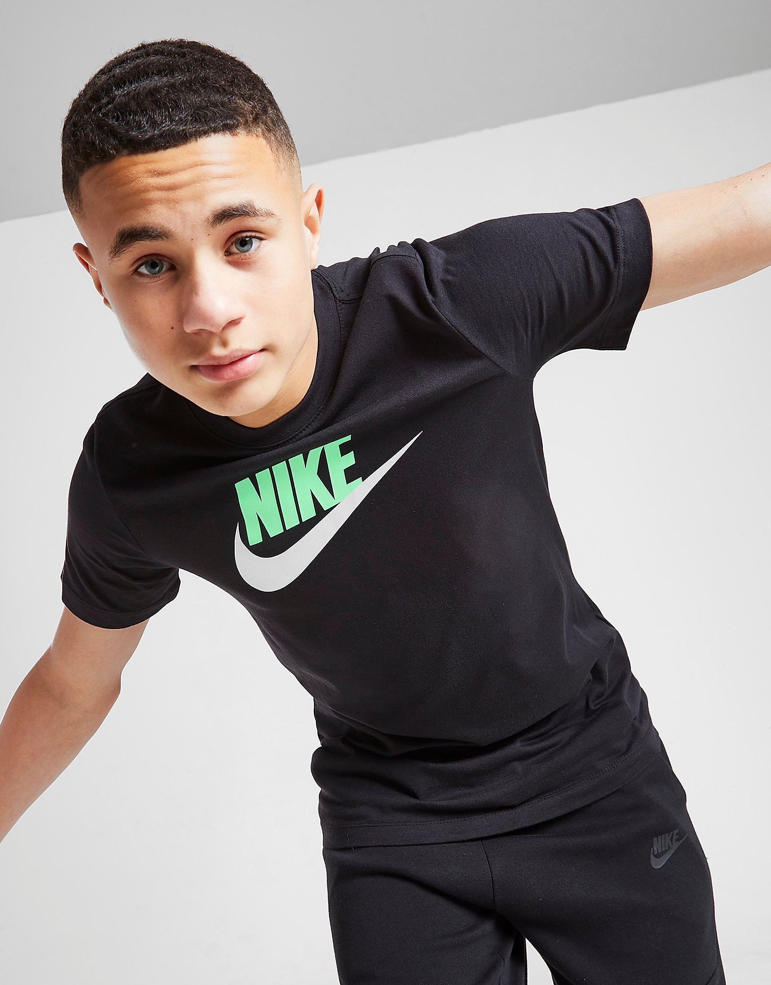 

Nike Futura Icon T-Shirt Junior - Black - Kids, Black