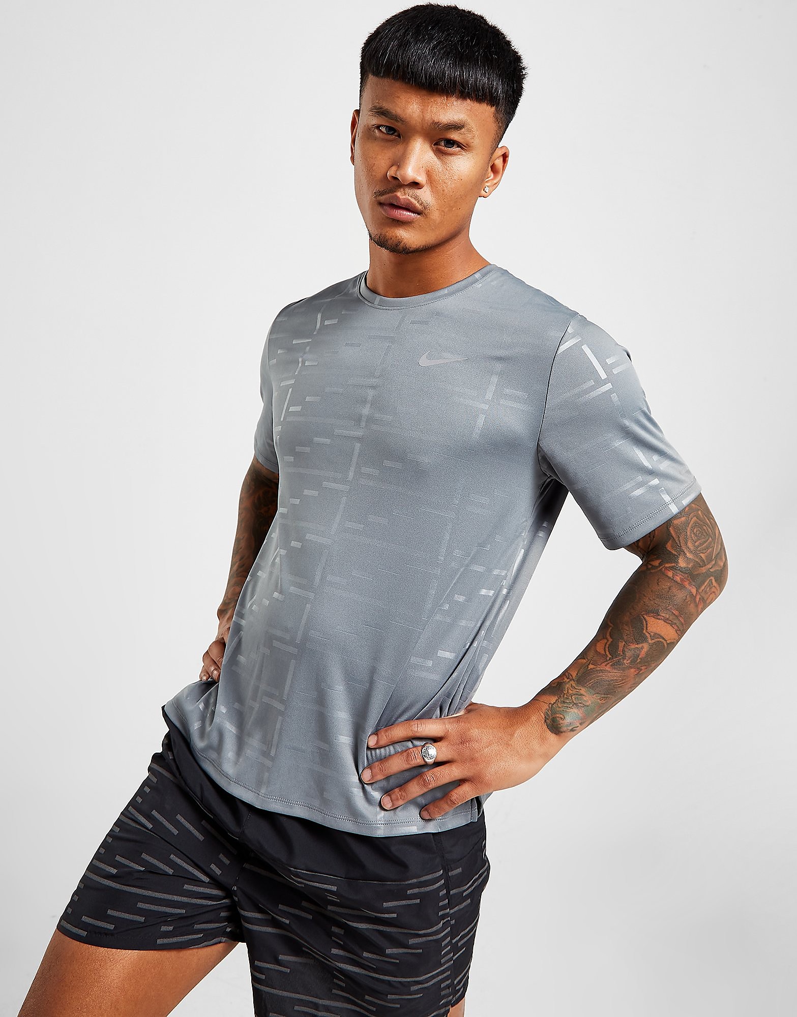 Nike Run Division Embossed T-Shirt - Grey - Mens, Grey