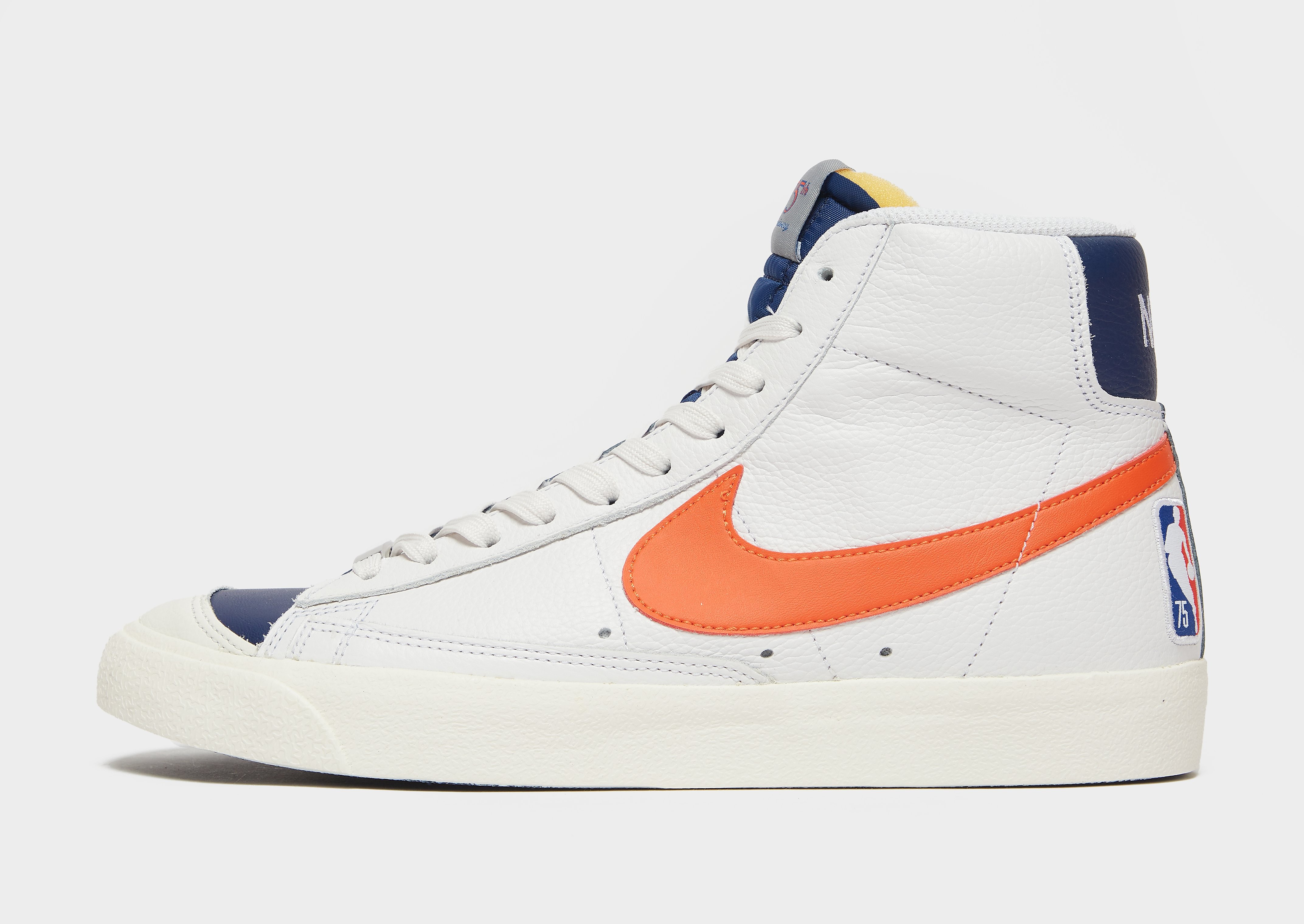 

Nike Blazer Mid '77 - White/Blue Void/Sail/Orange/Orange - Mens, White/Blue Void/Sail/Orange/Orange