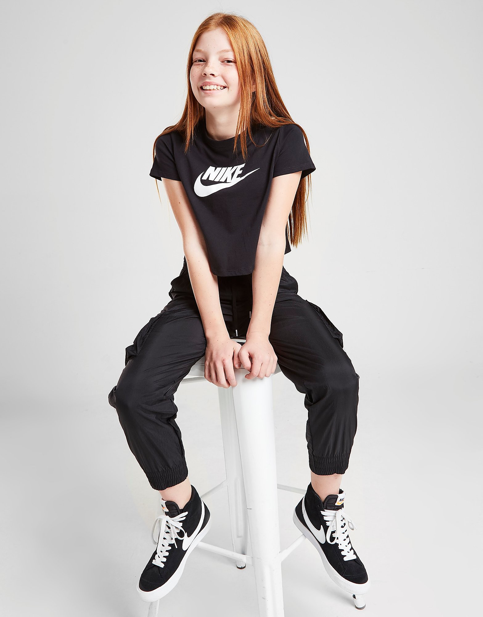 

Nike Girls' Cropped Futura T-Shirt Junior - Black - Kids, Black
