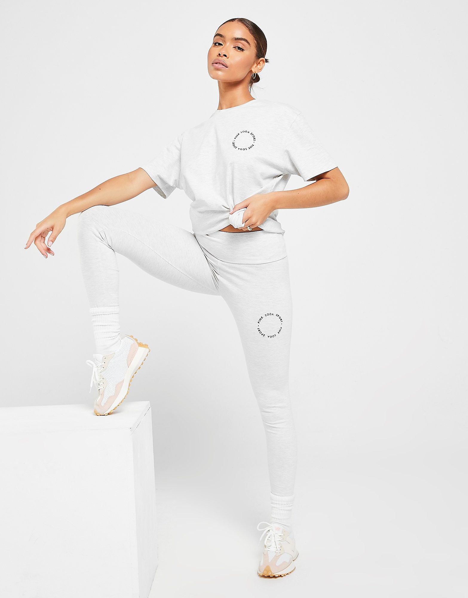 

Pink Soda Sport Circle Logo Leggings - Only at JD - Grey - Womens, Grey