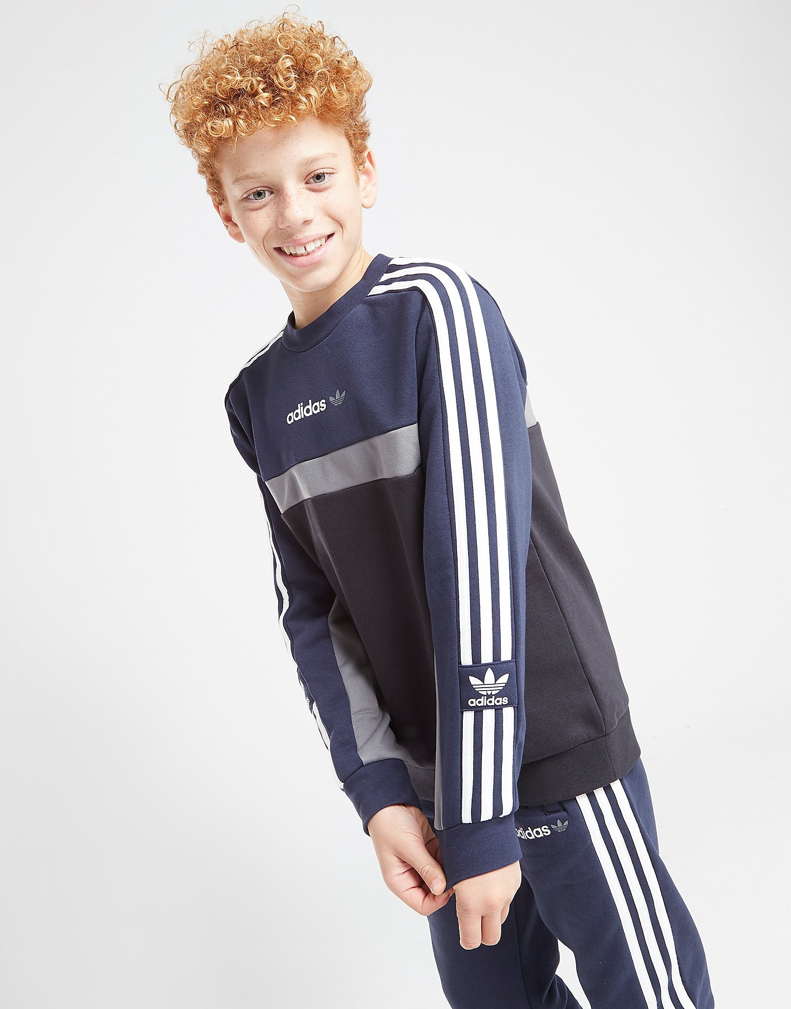 

adidas Originals Itasca Crew Sweatshirt Junior - Only at JD - BLACK - Kids, BLACK