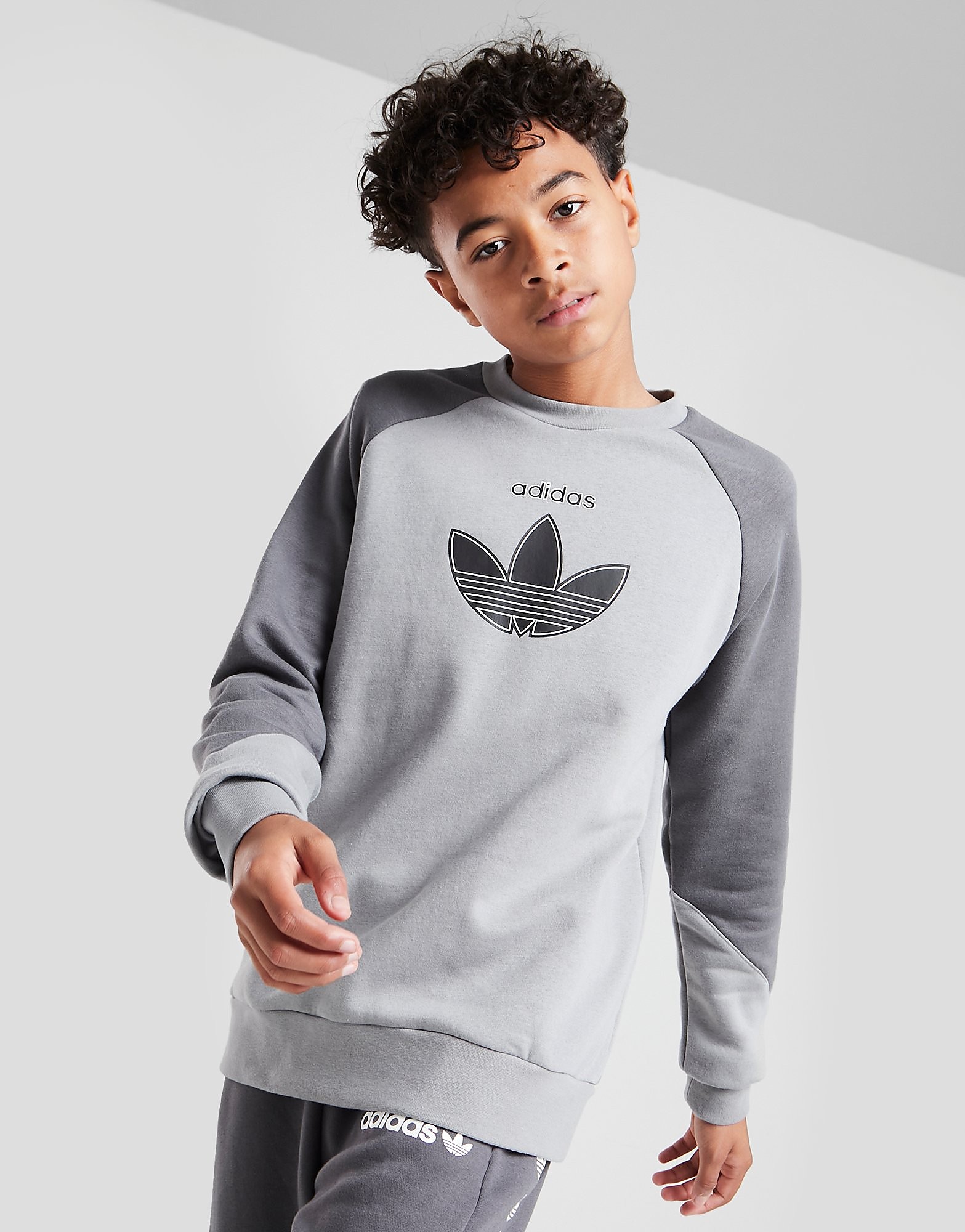 

adidas Originals SPRT Trefoil Crew Sweatshirt Junior - Grey Three / Grey Five - Kids, Grey Three / Grey Five