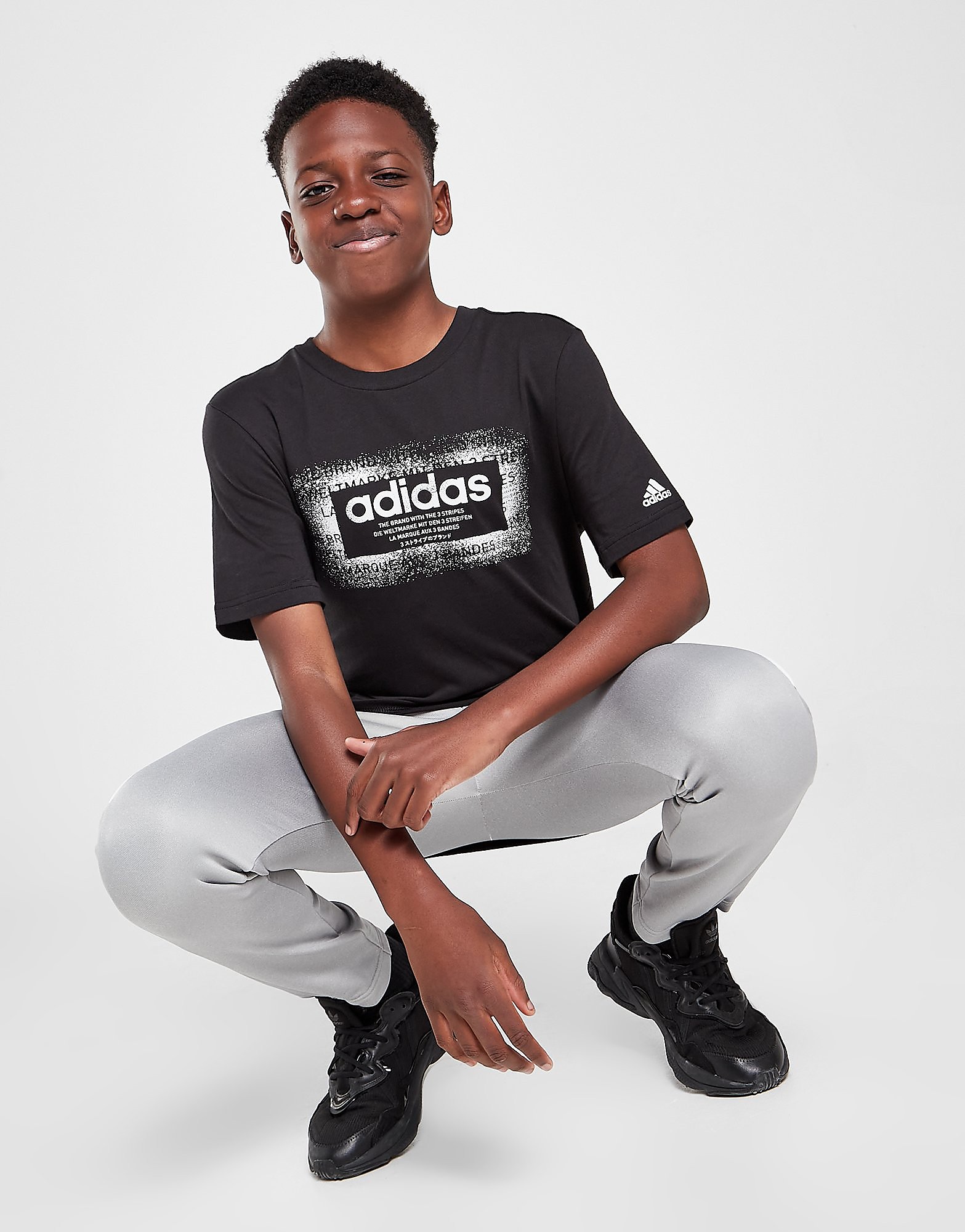 

adidas Graphic T-Shirt Junior - Black - Kids, Black